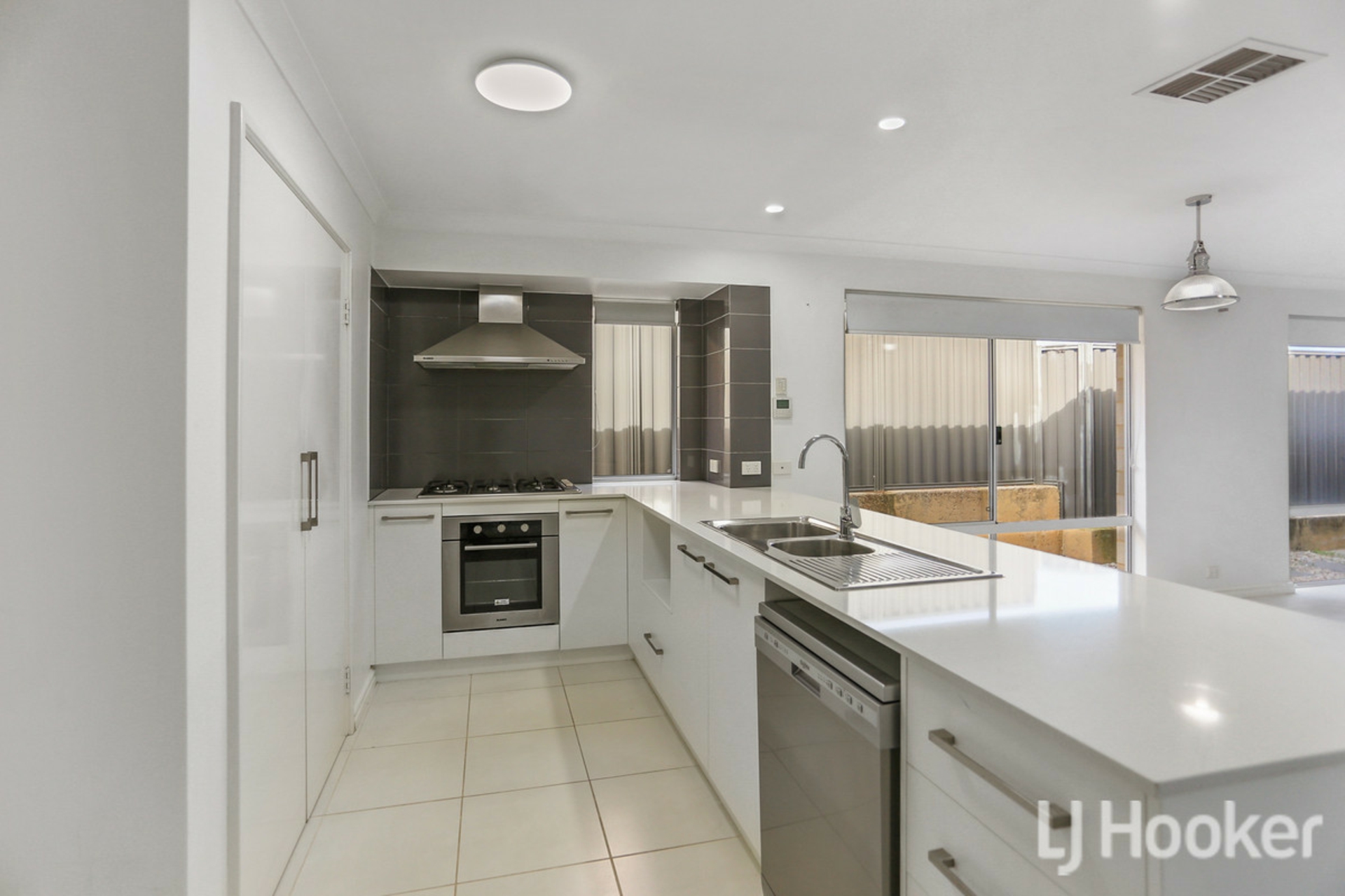 54 Kootingal Bend, BALDIVIS