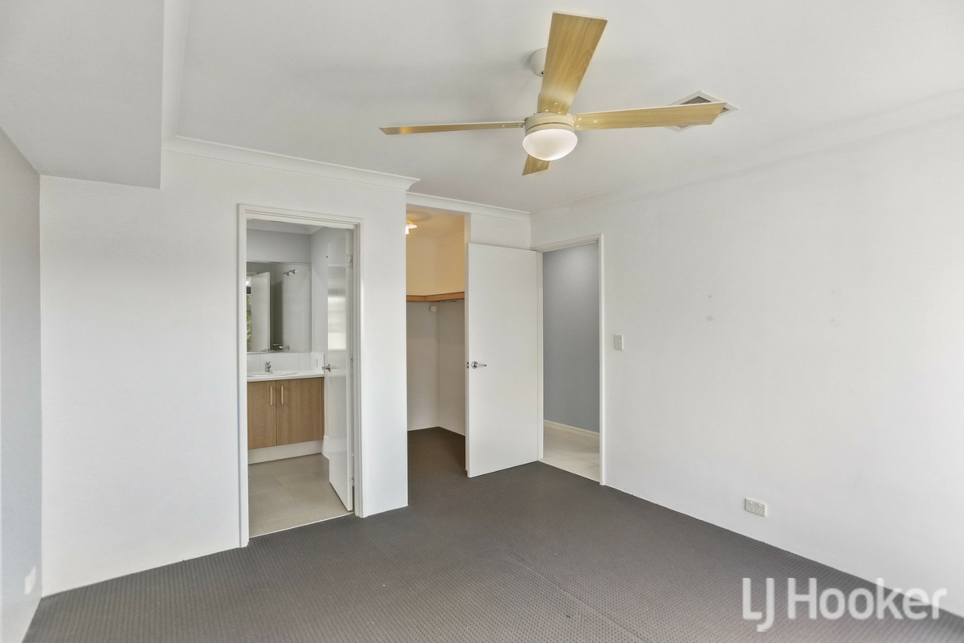 54 Kootingal Bend, BALDIVIS