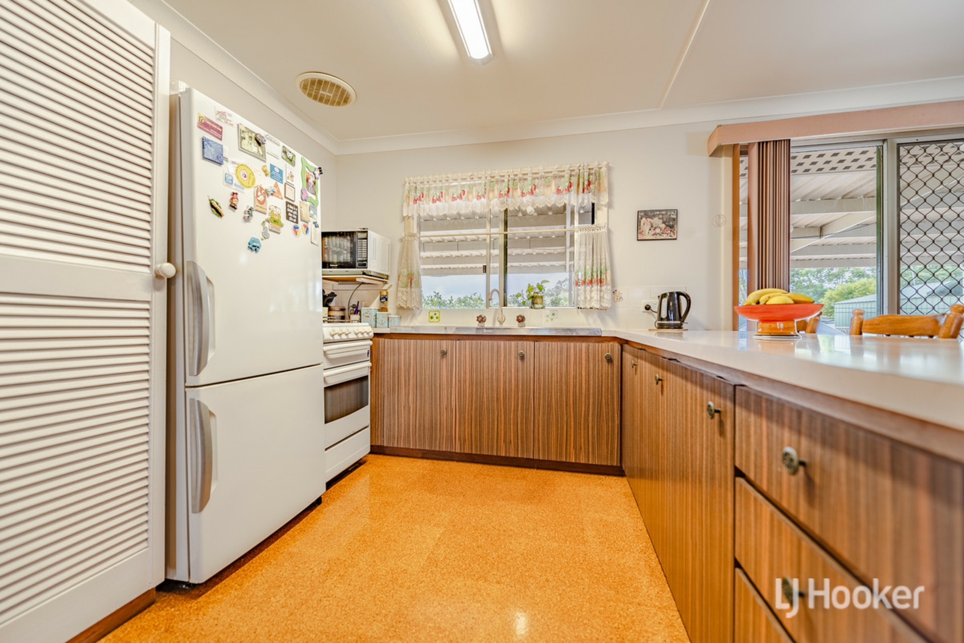4 Banjup Road, GREENFIELDS