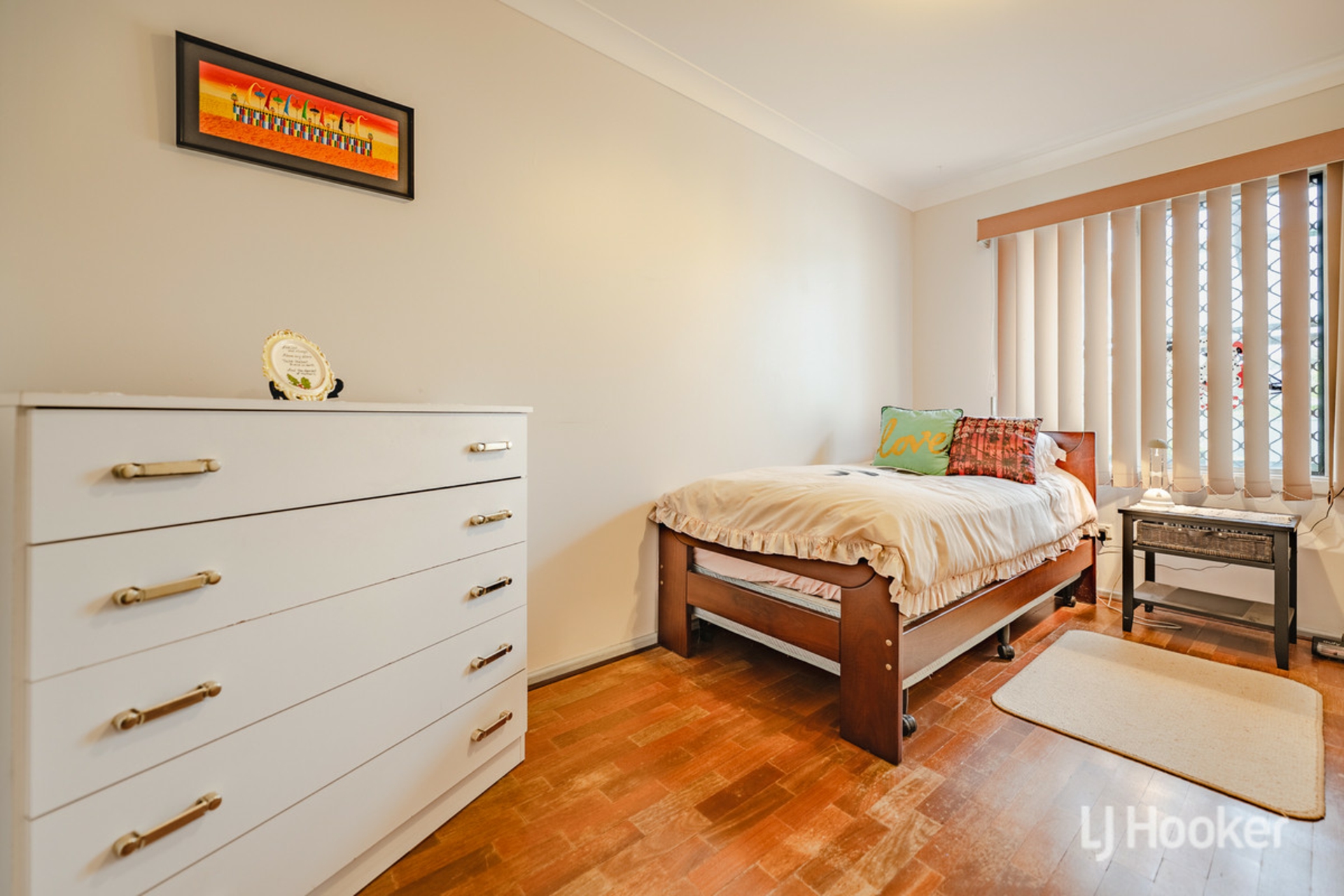 4 Banjup Road, GREENFIELDS
