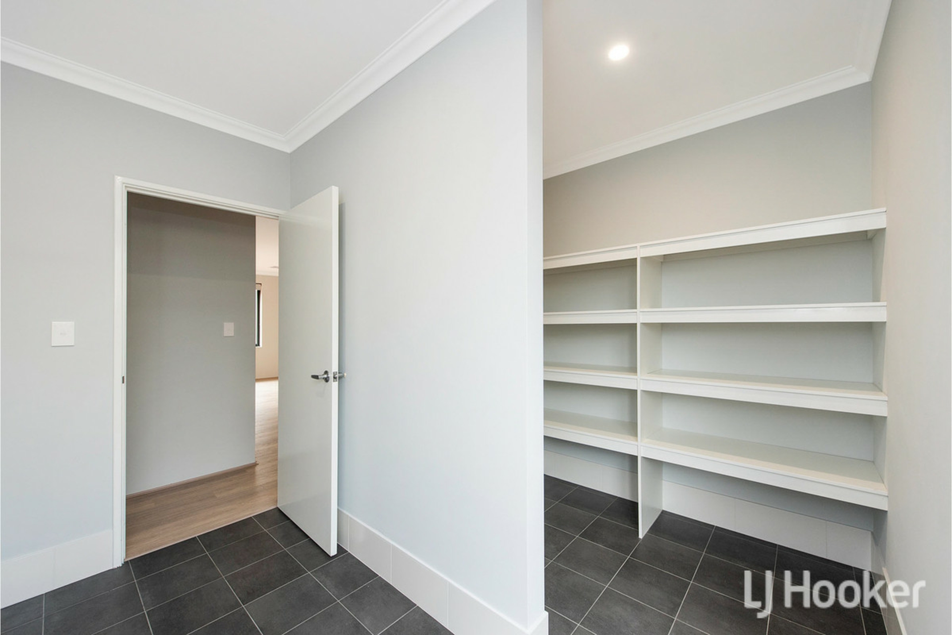 11 Huntington Street, MADORA BAY