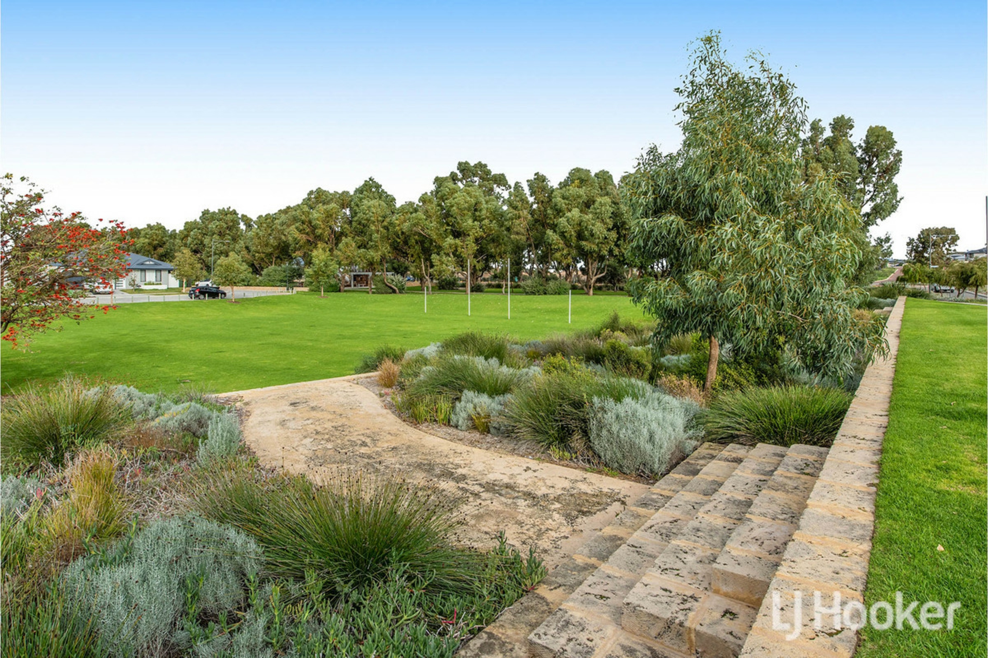 11 Huntington Street, MADORA BAY