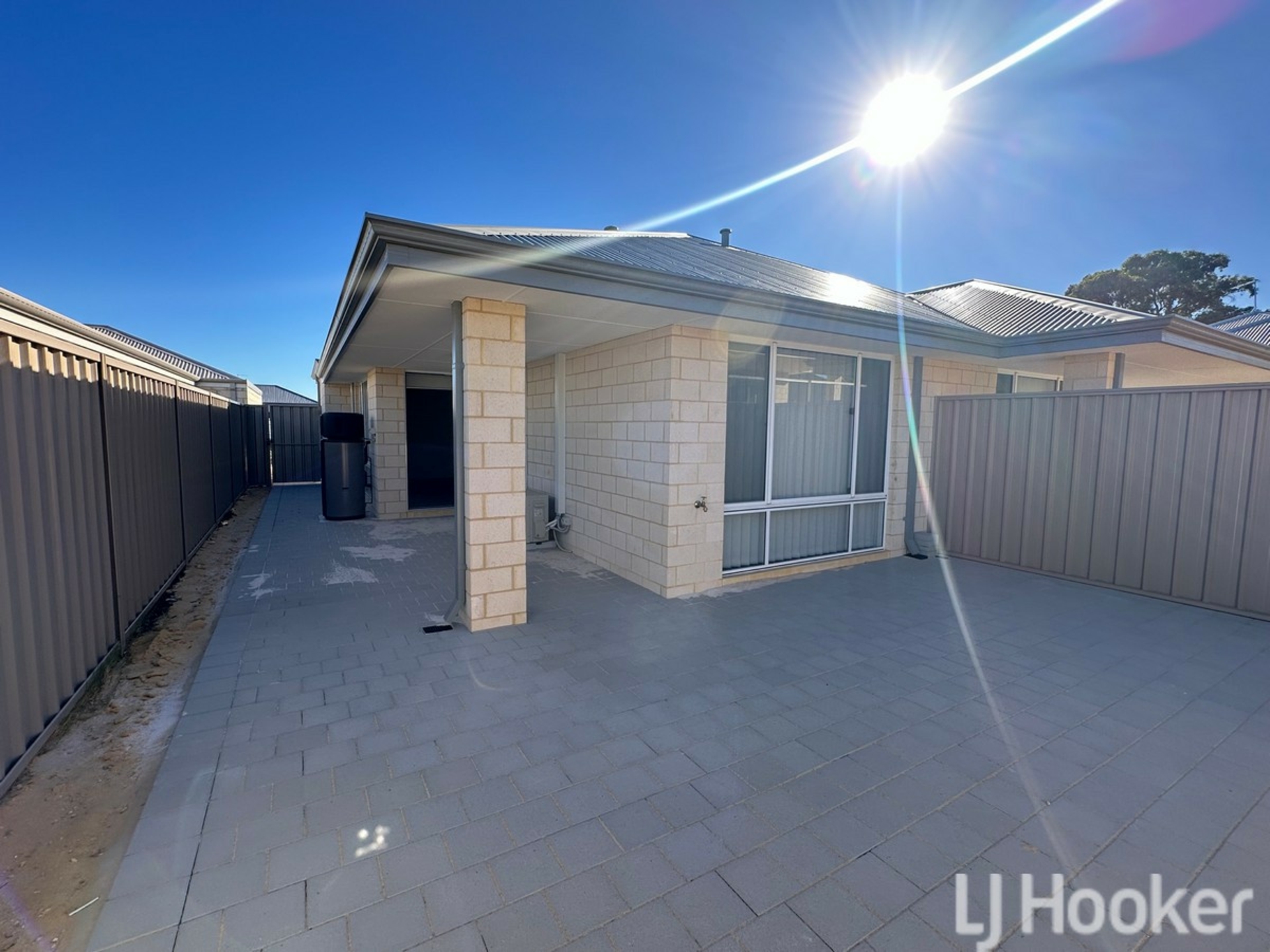 24B Mantis Grove, KARNUP