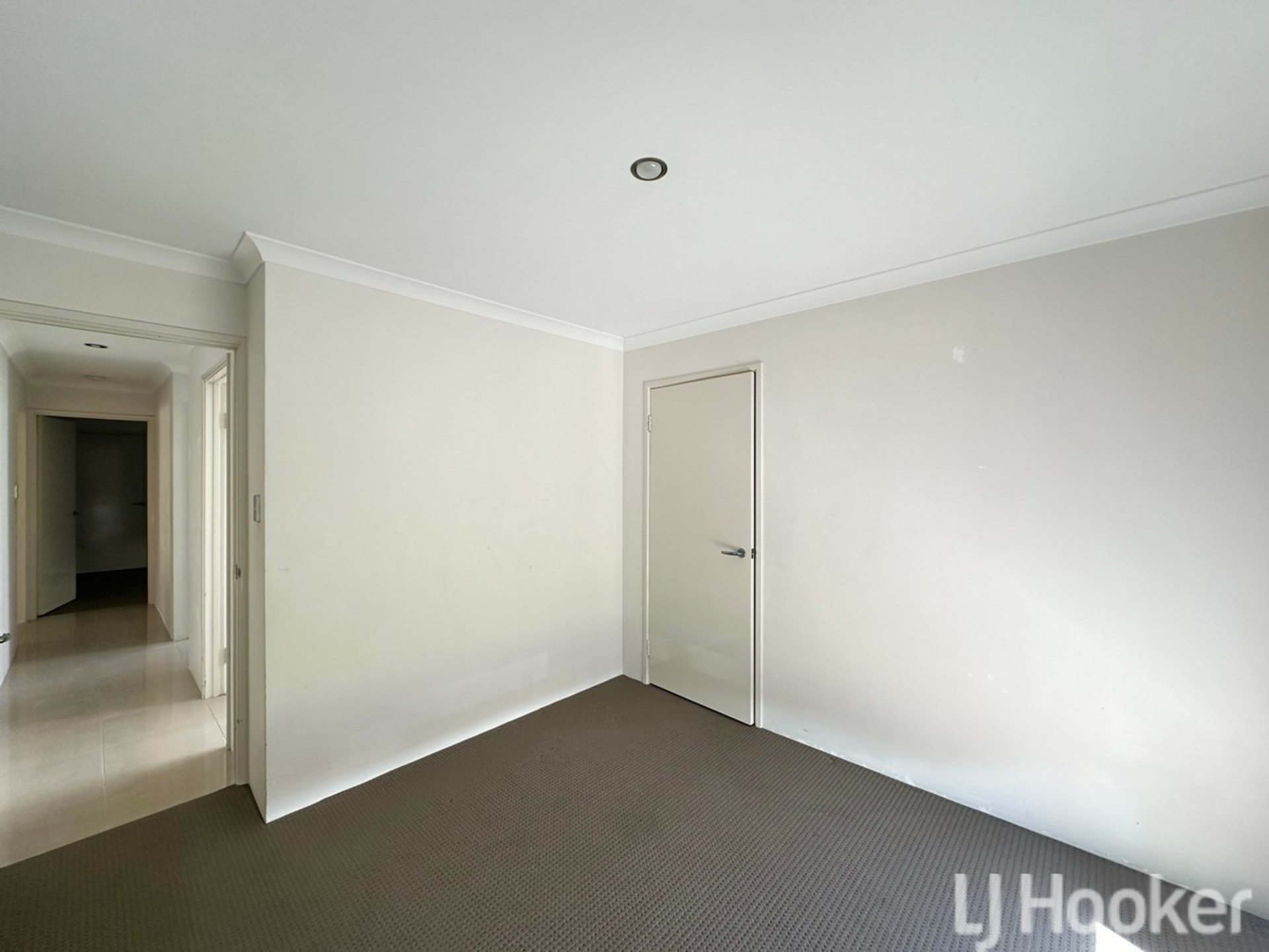 1/12 Day Road, MANDURAH