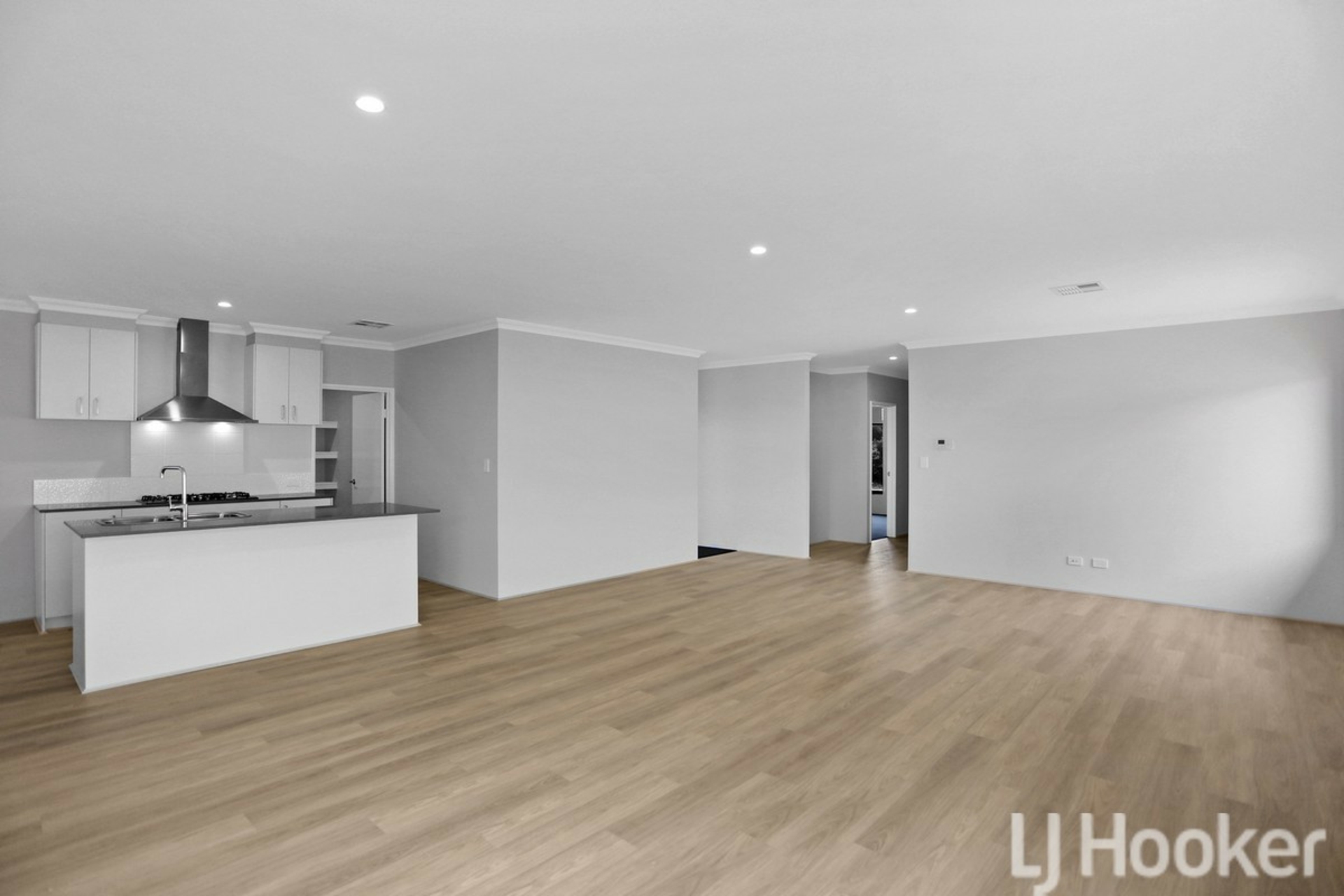45 Dandaragan Drive, DAWESVILLE