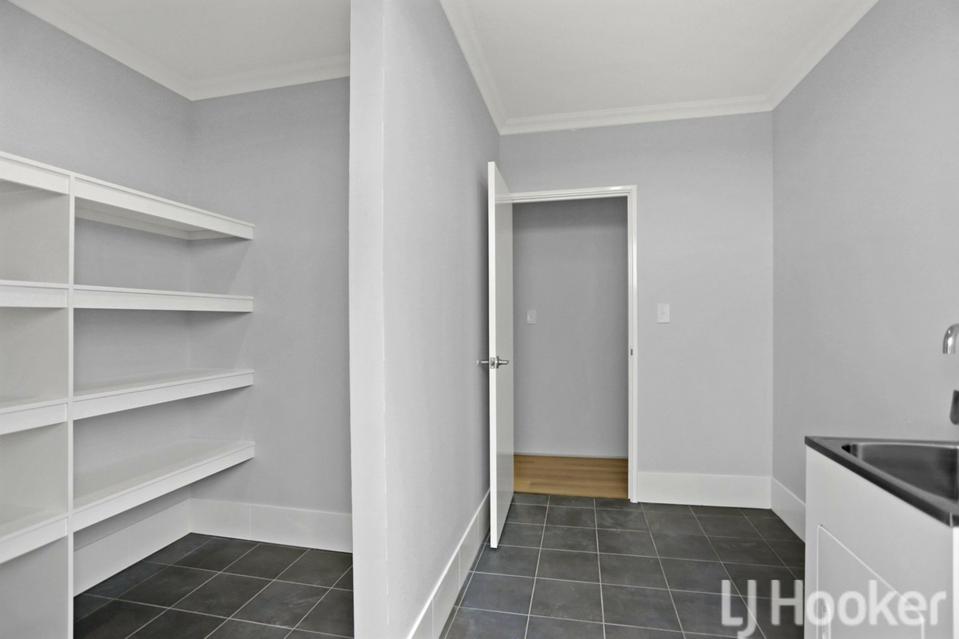 45 Dandaragan Drive, DAWESVILLE