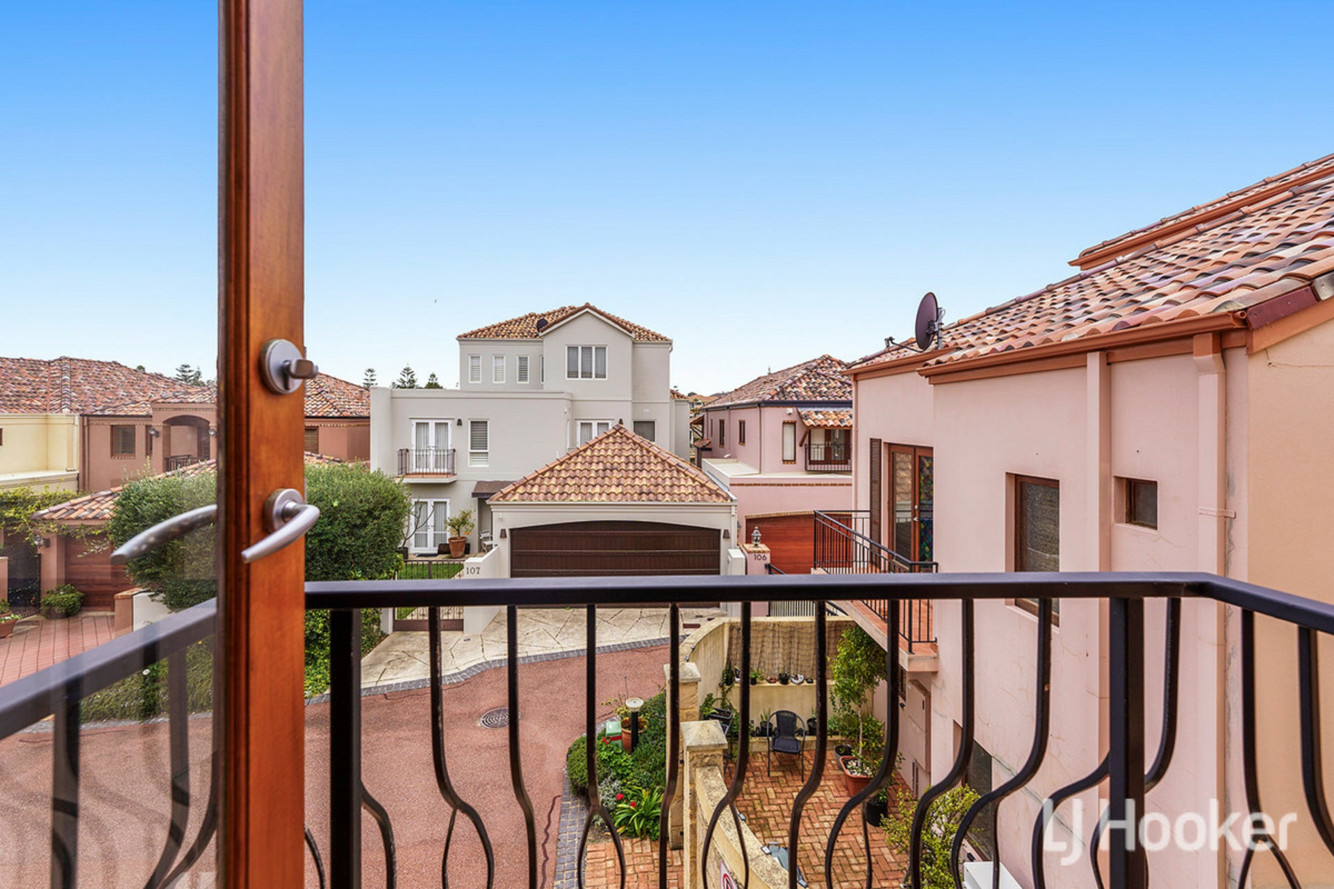 102/18 Port Quays, Wannanup