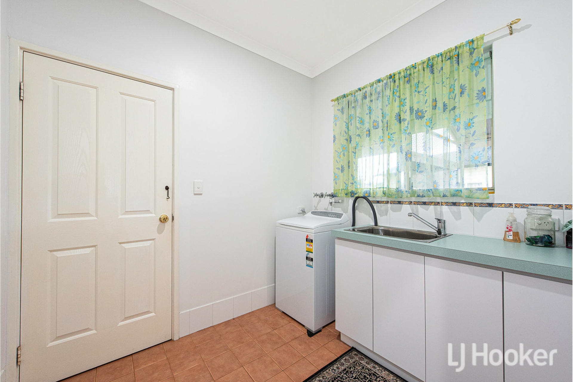 14 Midsummer Circle, PINJARRA
