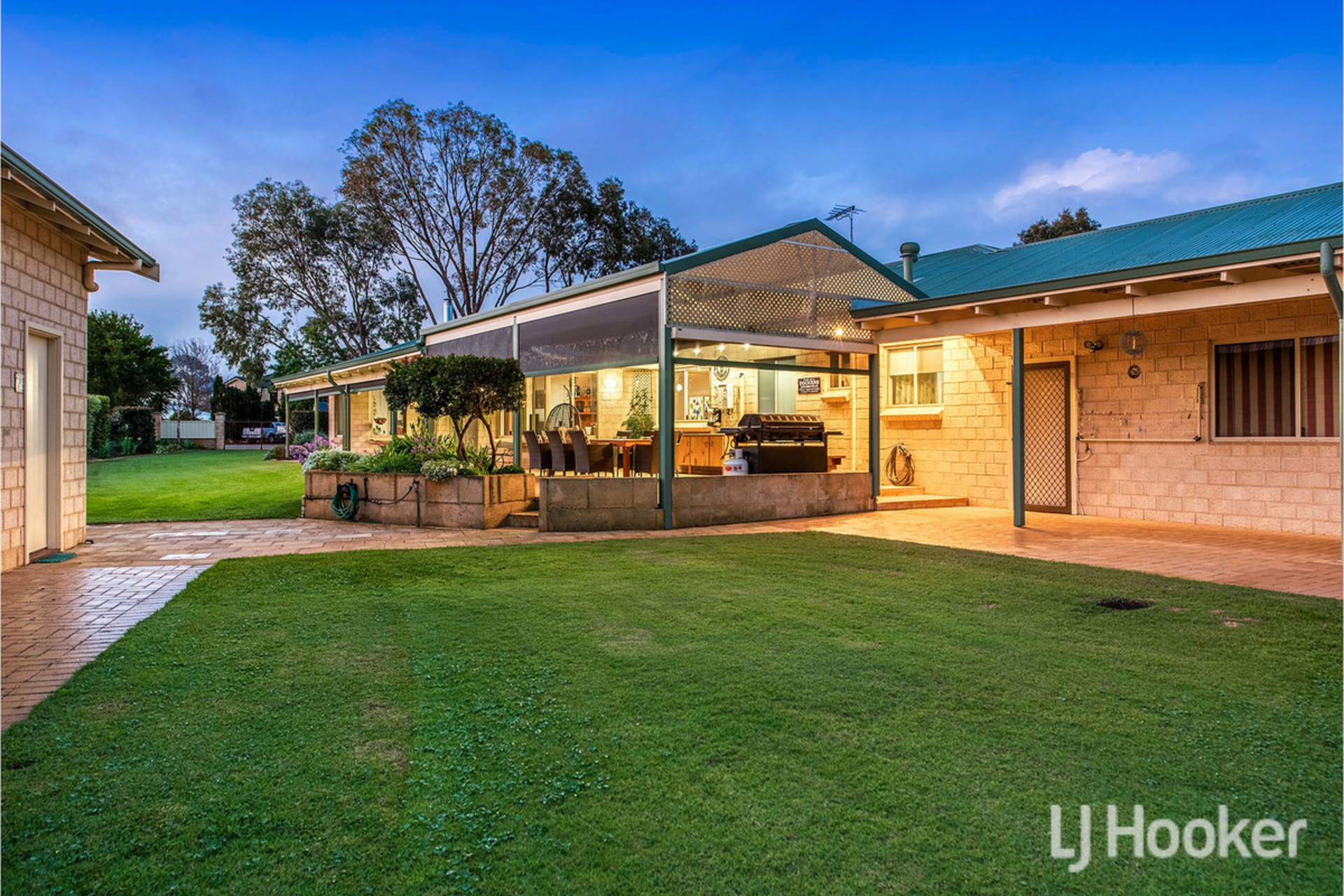 14 Midsummer Circle, PINJARRA