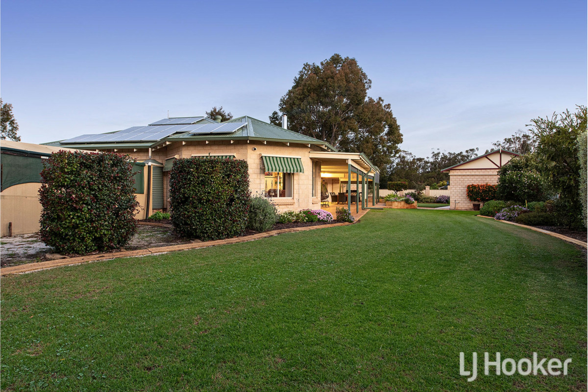 14 Midsummer Circle, PINJARRA