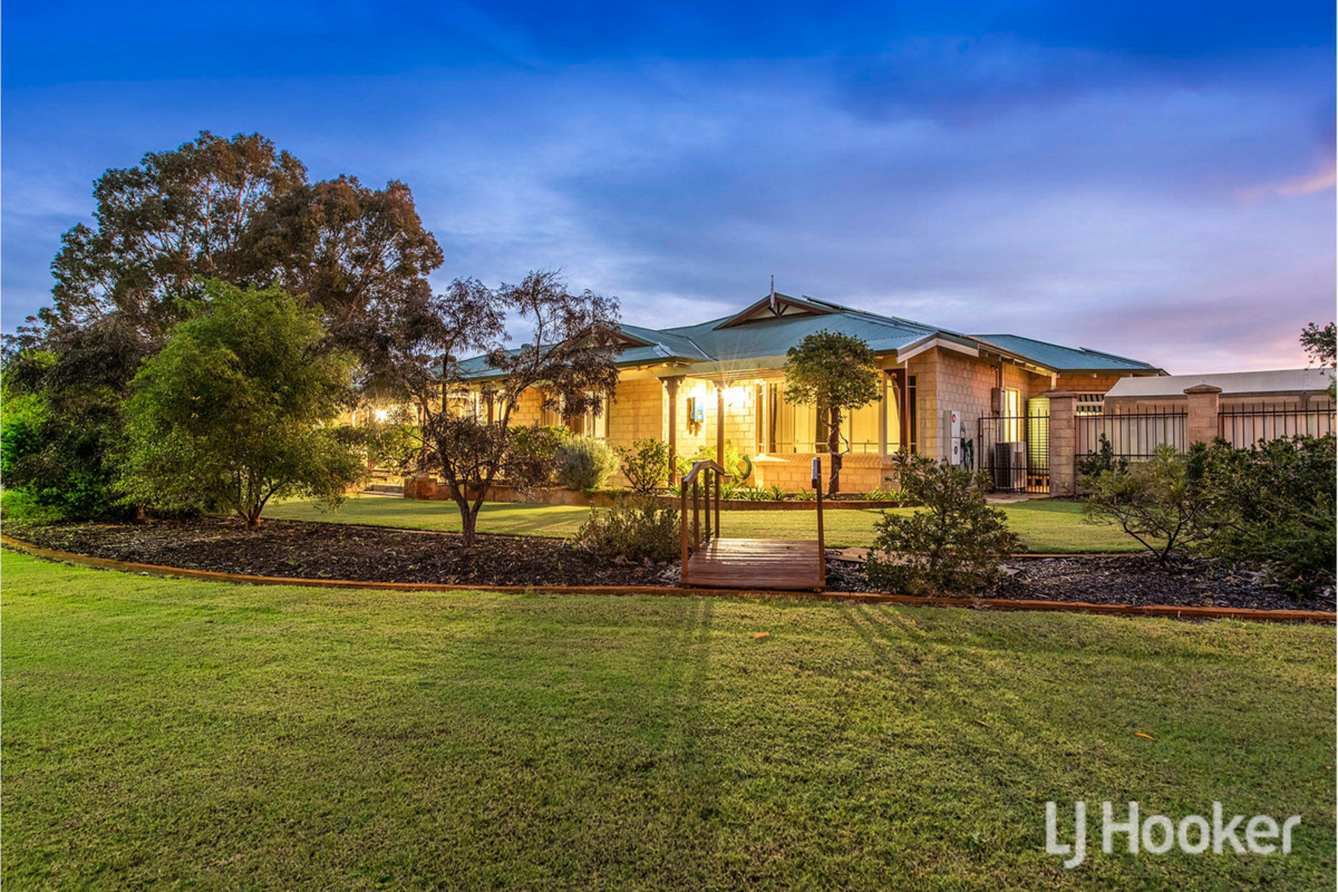 14 Midsummer Circle, PINJARRA