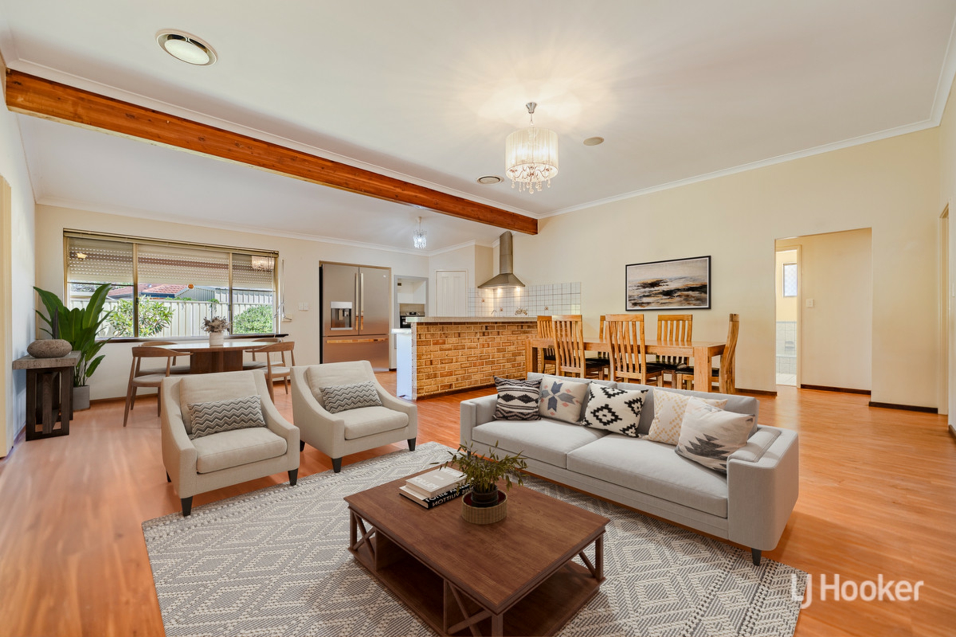 148 Oakmont Avenue, MEADOW SPRINGS