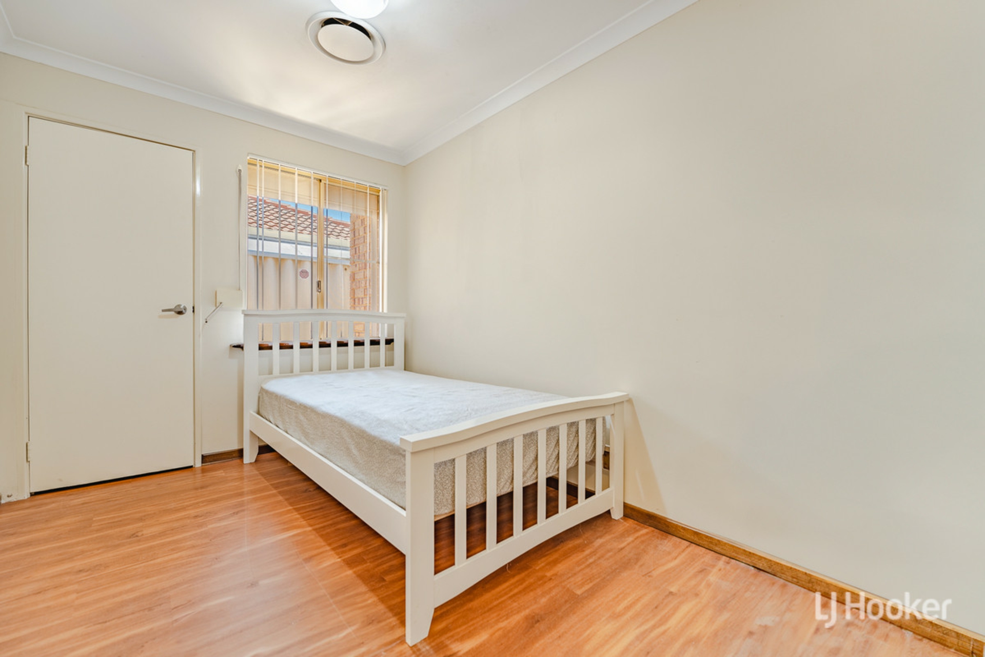 148 Oakmont Avenue, MEADOW SPRINGS