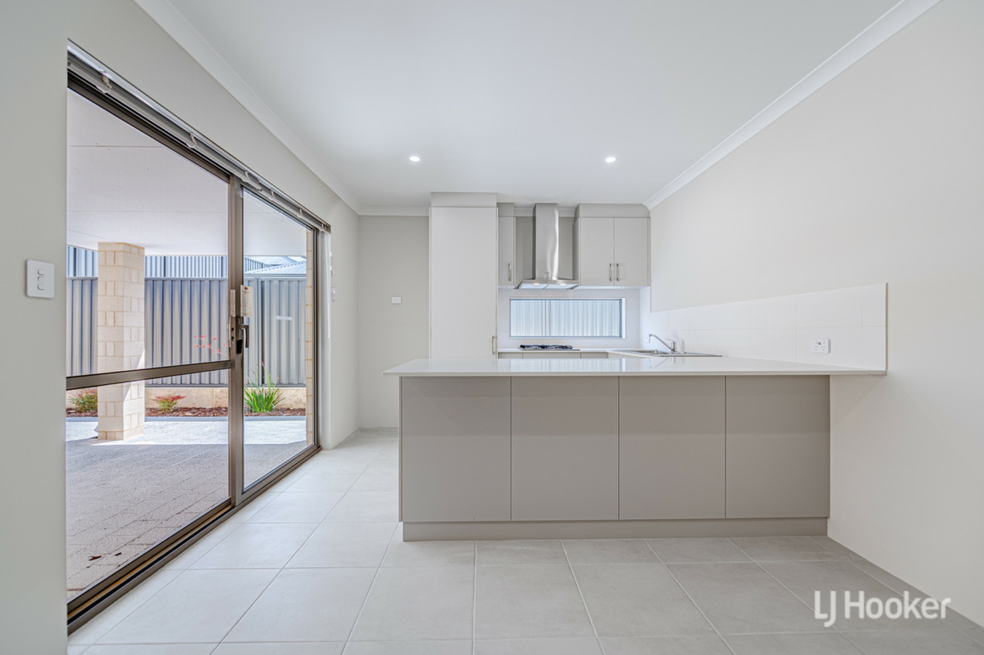 A/7 Lauderdale Road, MADORA BAY