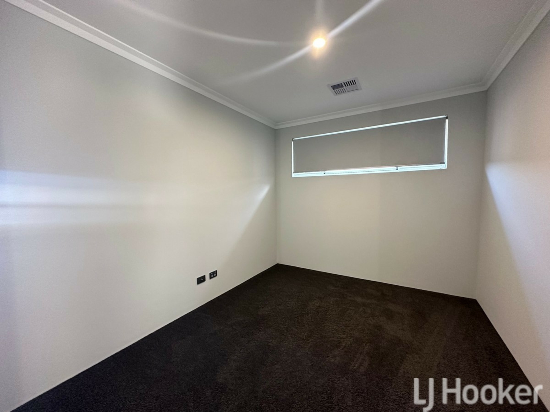 15 Huntington Street, MADORA BAY