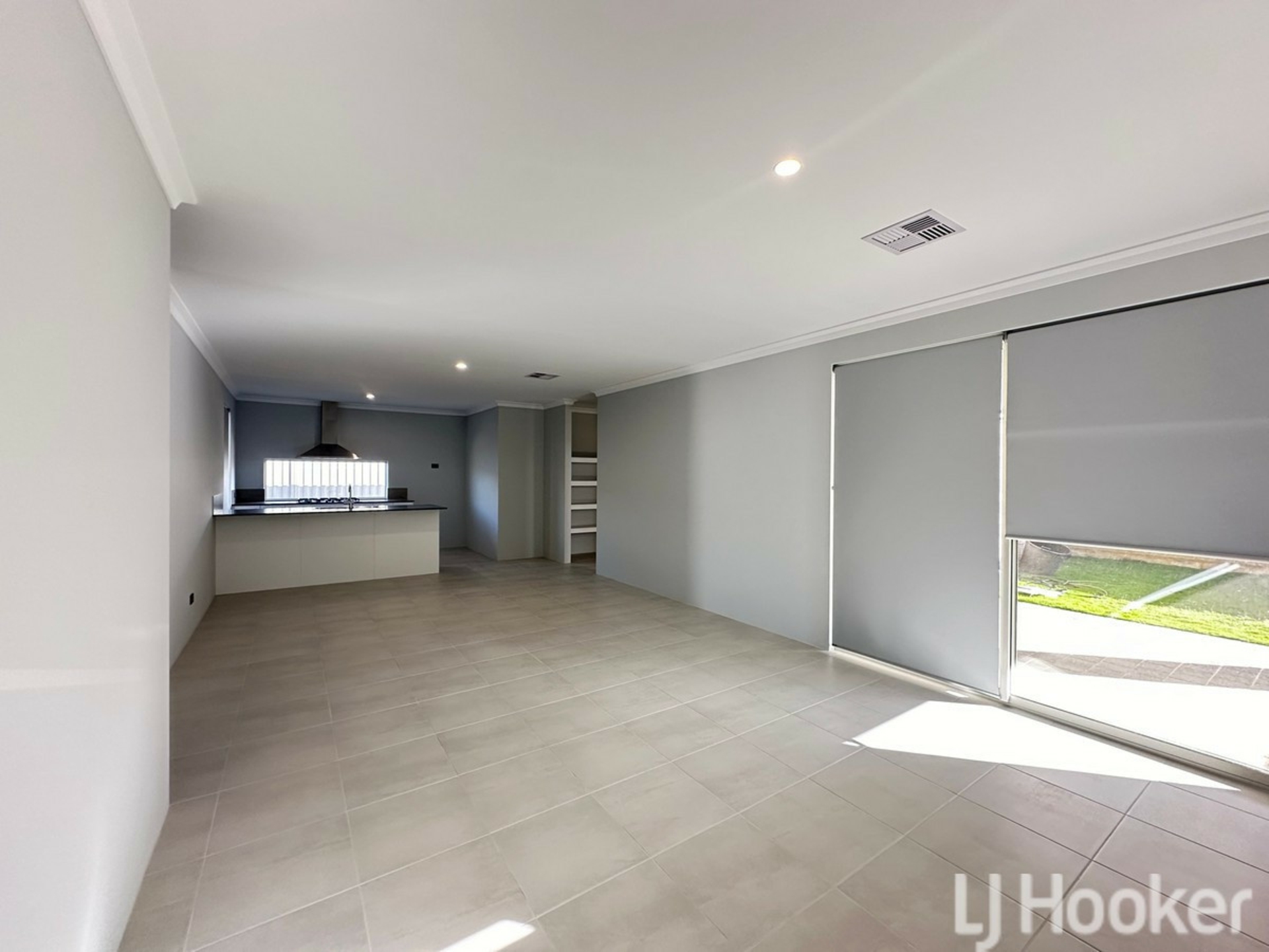 15 Huntington Street, MADORA BAY