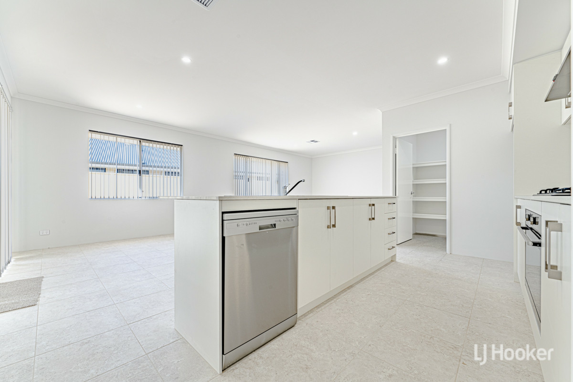 50 Anaconda Loop, DAWESVILLE