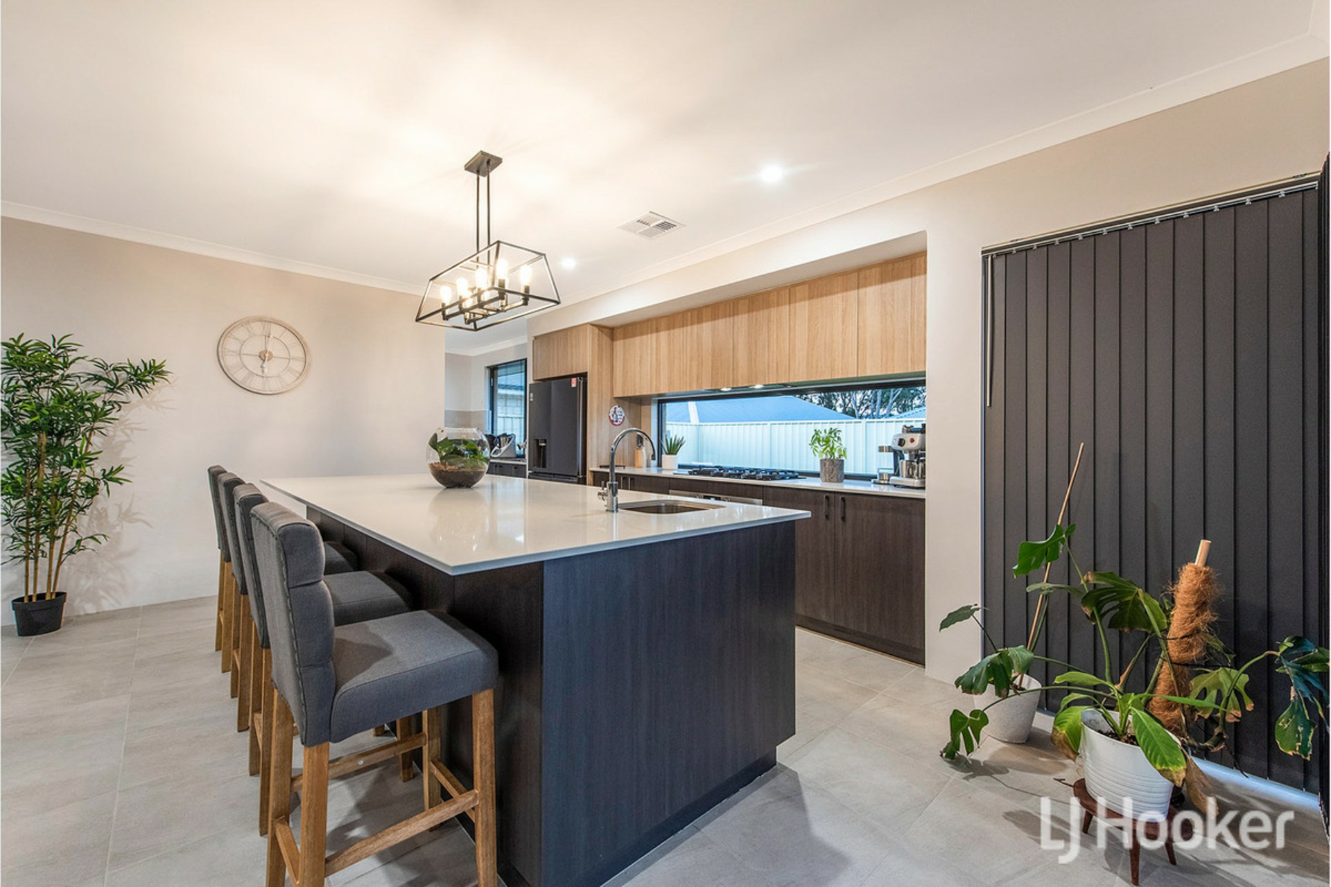 25 Abington Parade, MADORA BAY