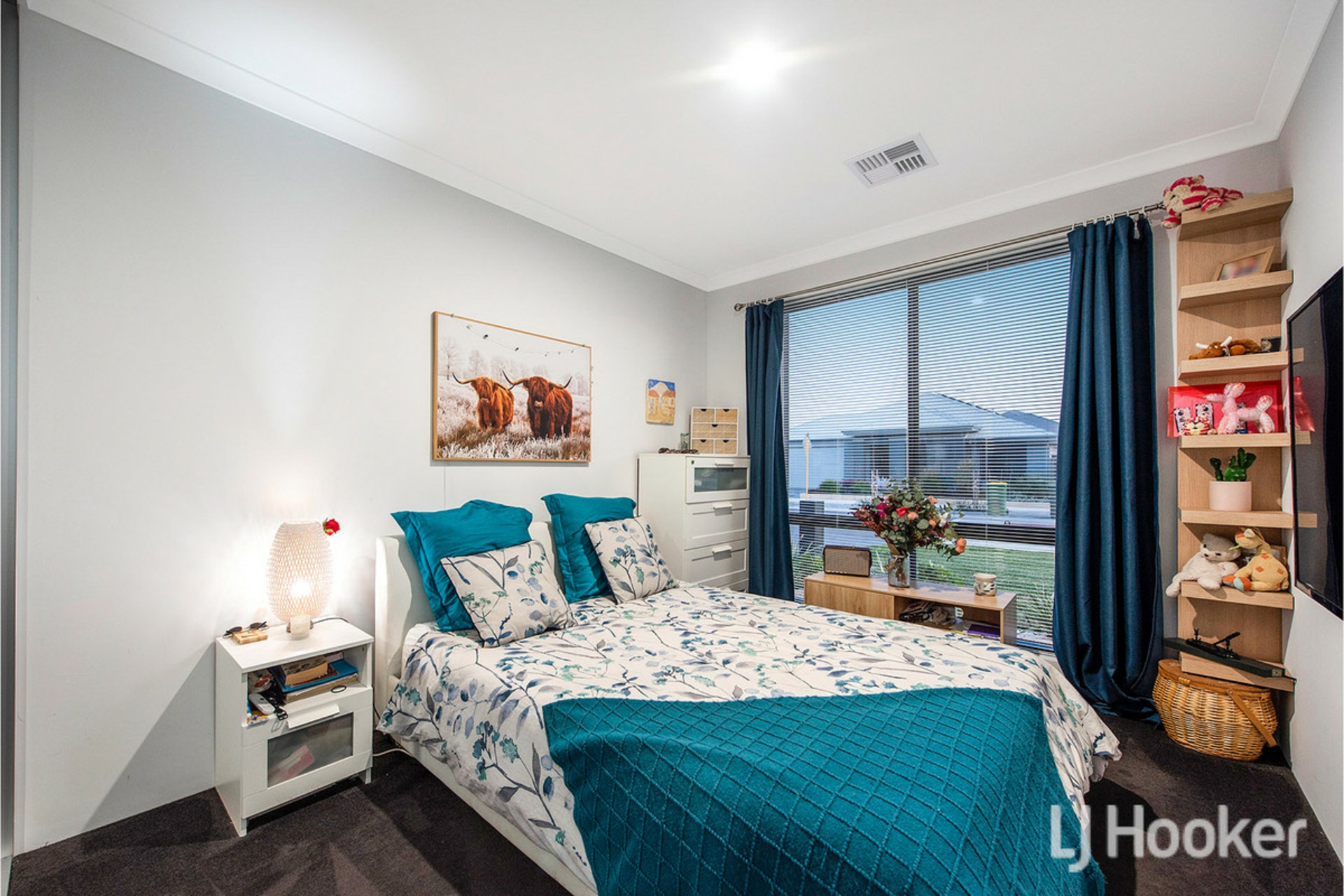 25 Abington Parade, MADORA BAY
