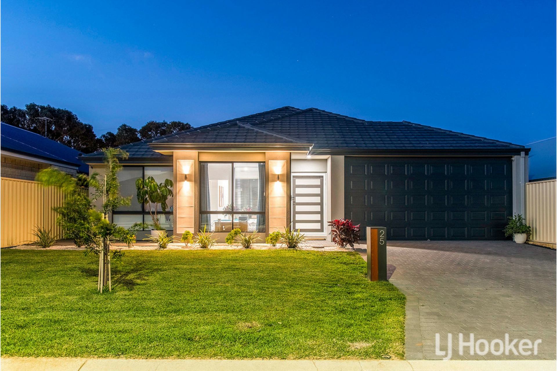 25 Abington Parade, MADORA BAY