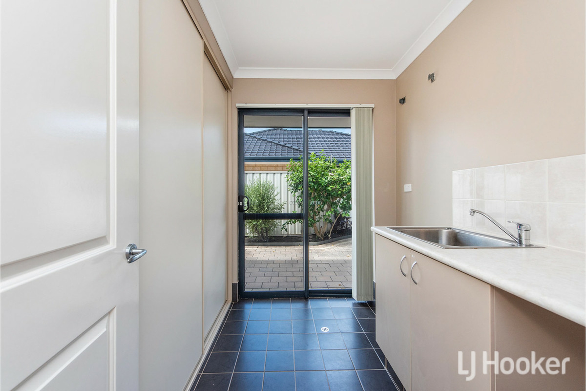 74A Leslie Street, DUDLEY PARK