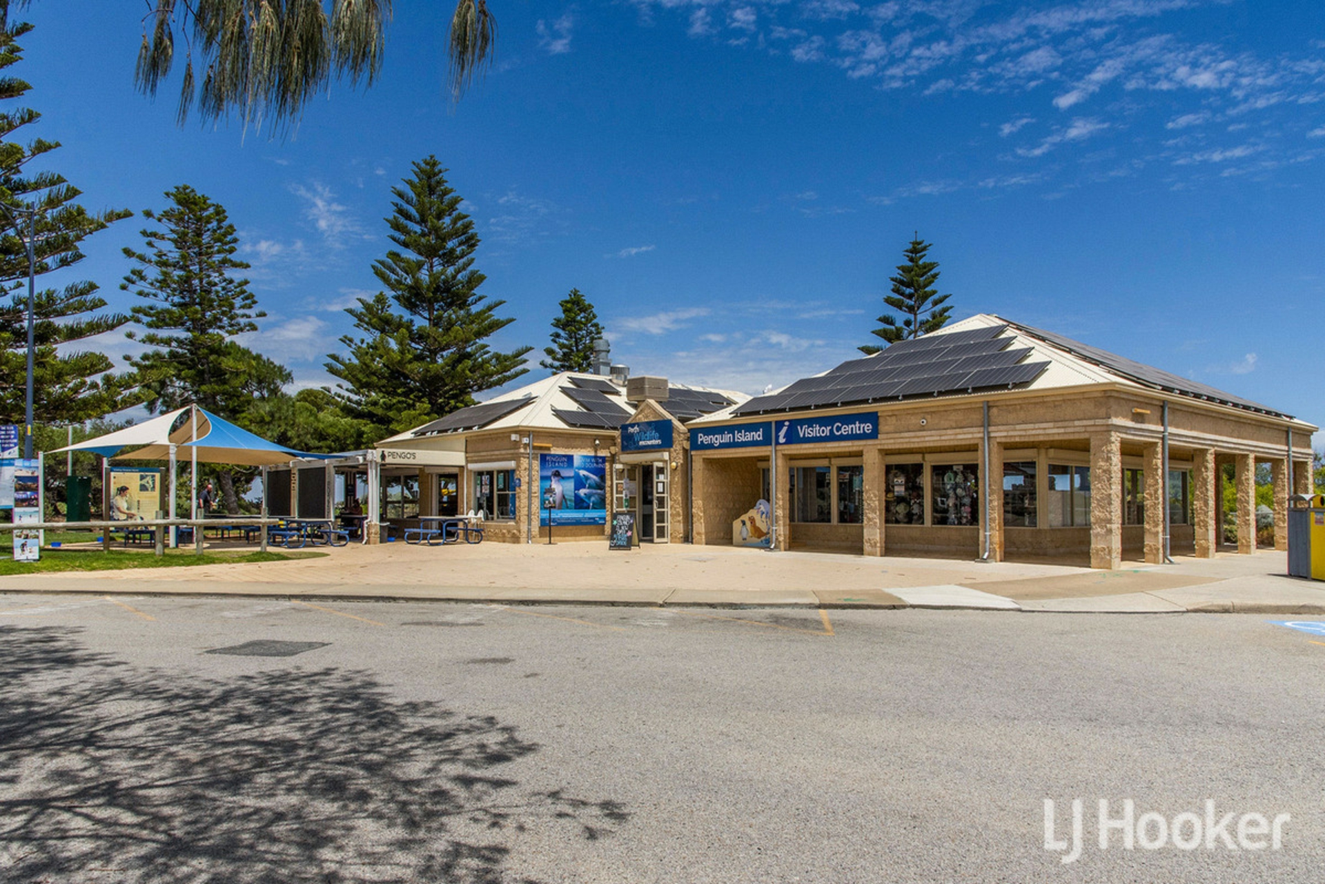 16a Gloucester Avenue, SHOALWATER