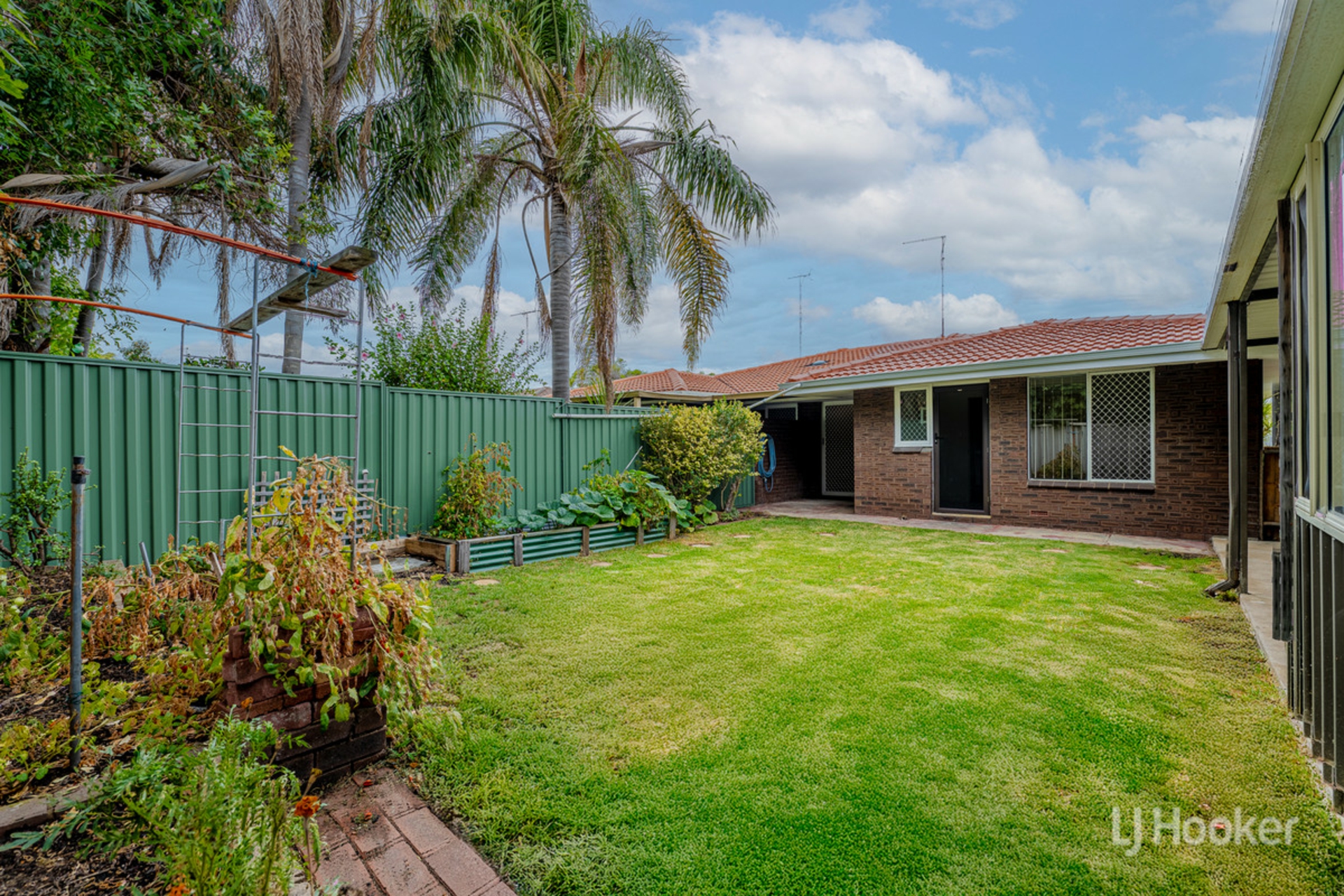 1/7-9 Day Road, MANDURAH