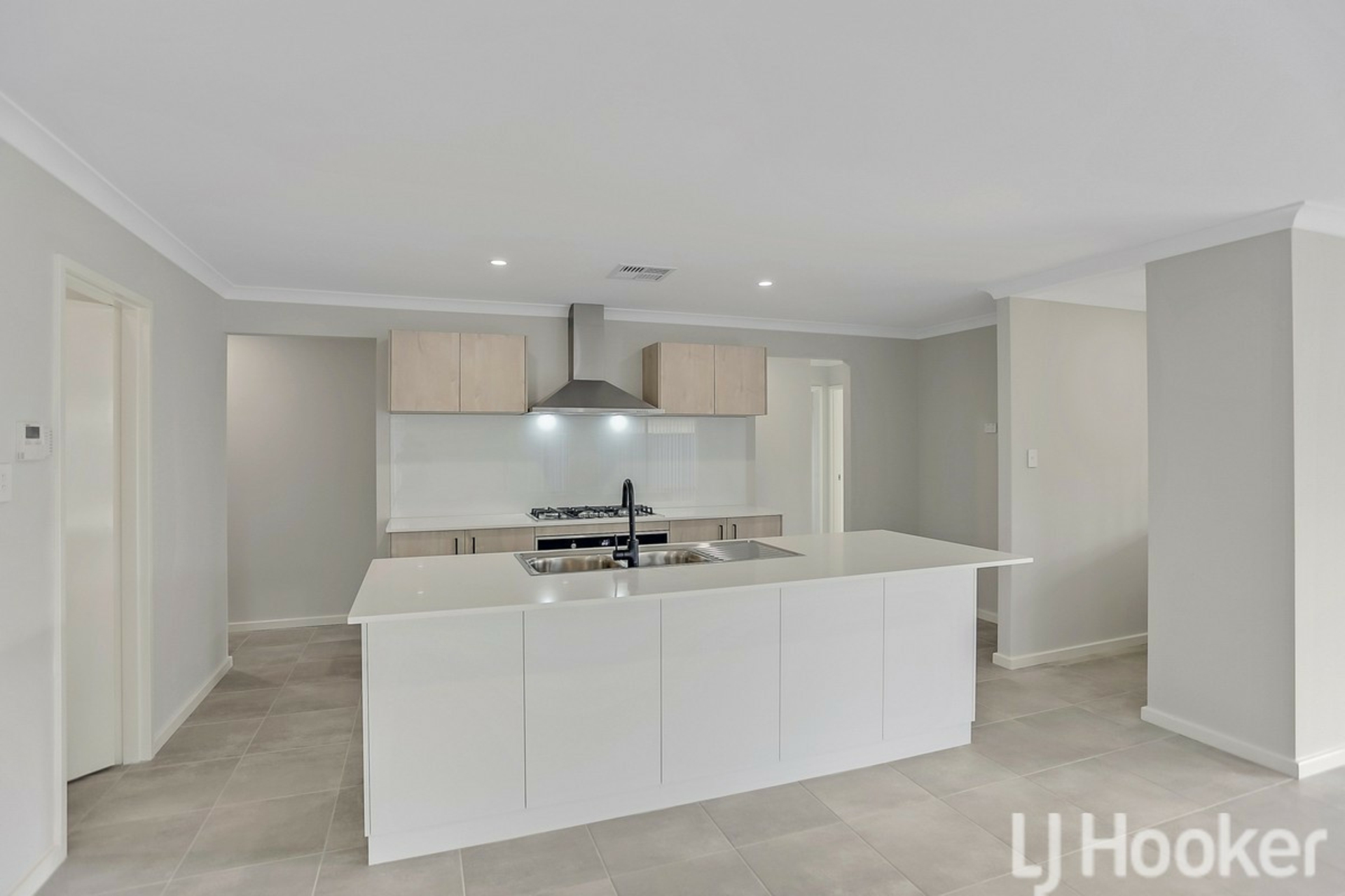5 Glenbrook Way, BALDIVIS