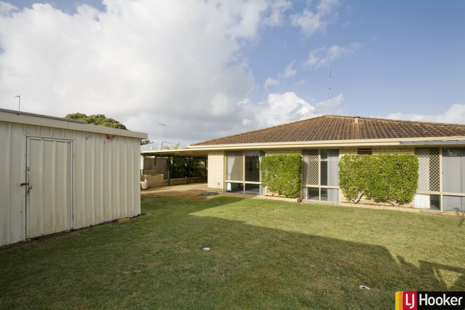 13 Reynolds Avenue, GREENFIELDS