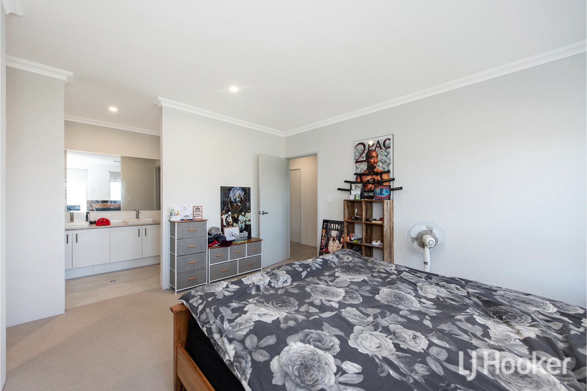 39 Sarasota Loop, MADORA BAY