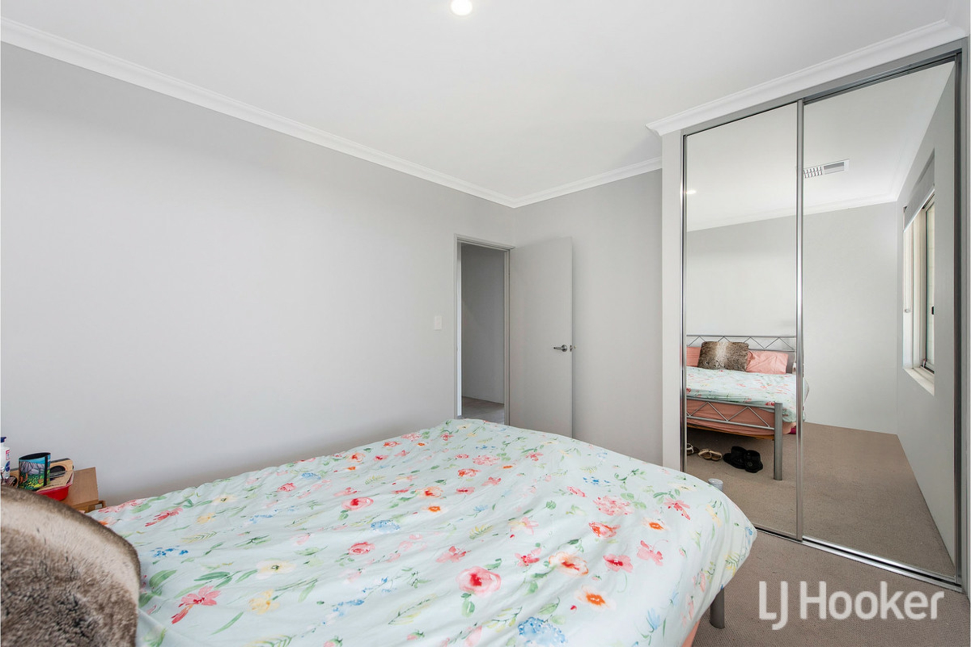 39 Sarasota Loop, MADORA BAY
