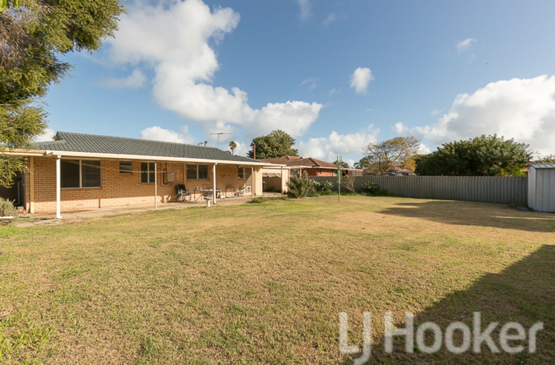4 Tulley Court, ROCKINGHAM