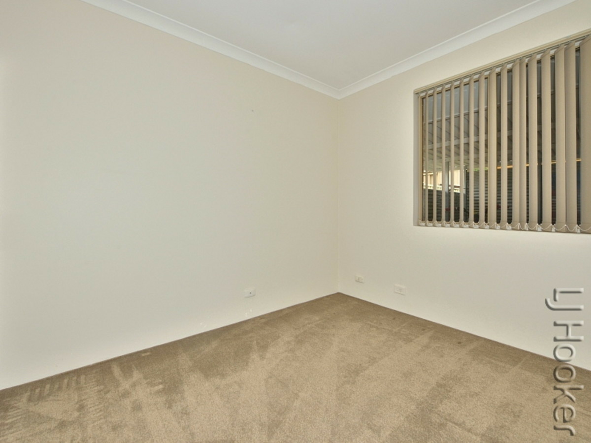 10 Esprit Parkway, GREENFIELDS