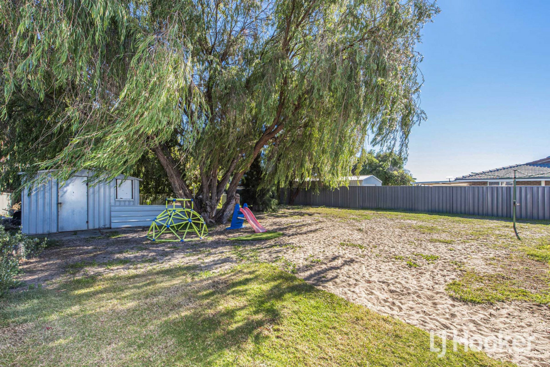 22 Cornwallis Road — photo 15 of 20