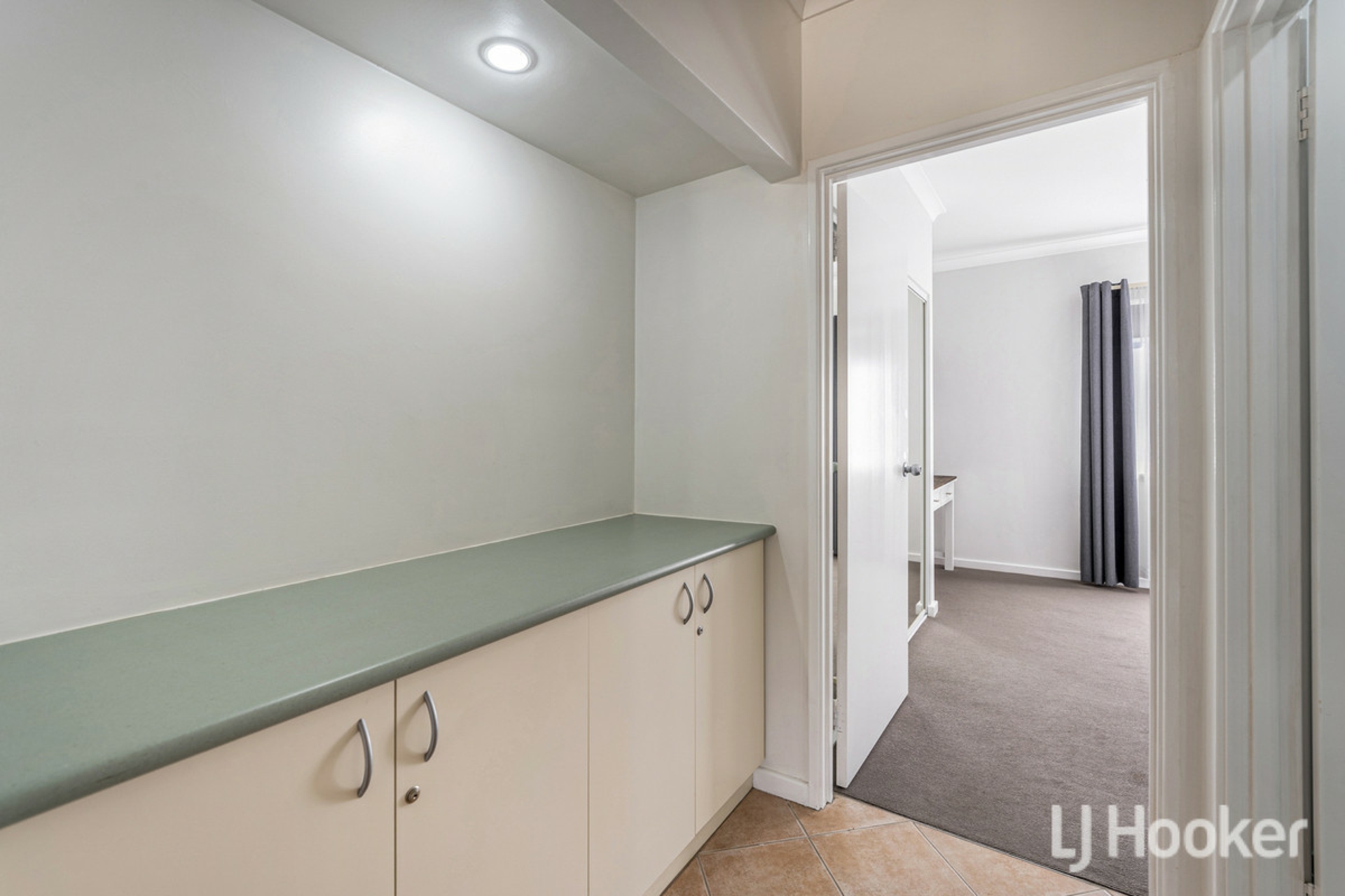 65/20 Apollo Place — photo 26 of 30