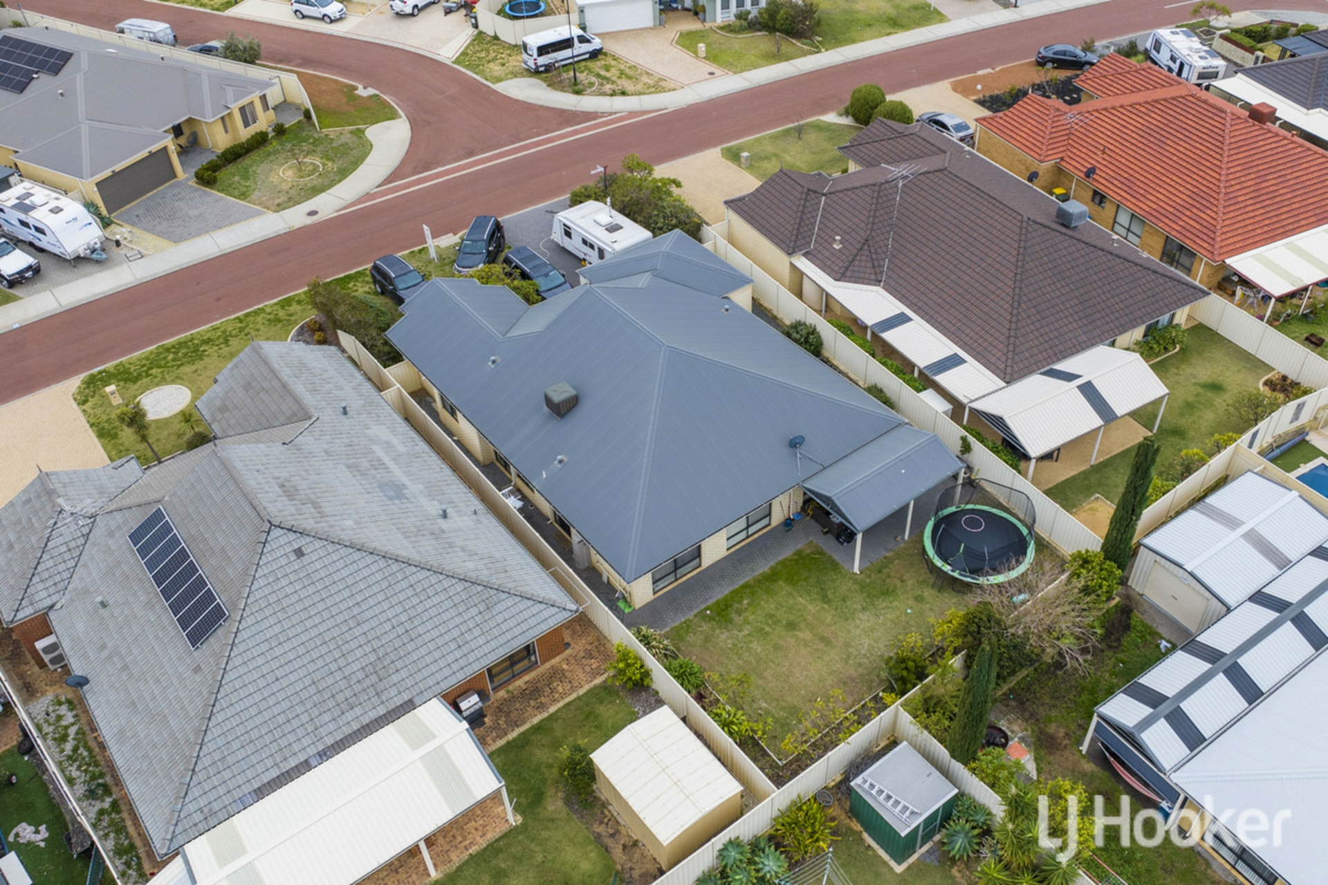 29 Lismore Ridge — photo from LJ Hooker Mandurah