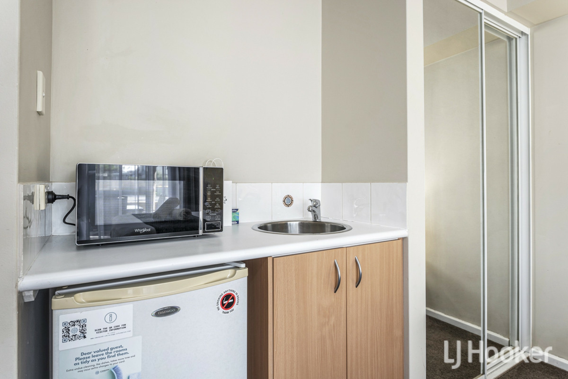 37/20 Apollo Place — photo 16 of 28