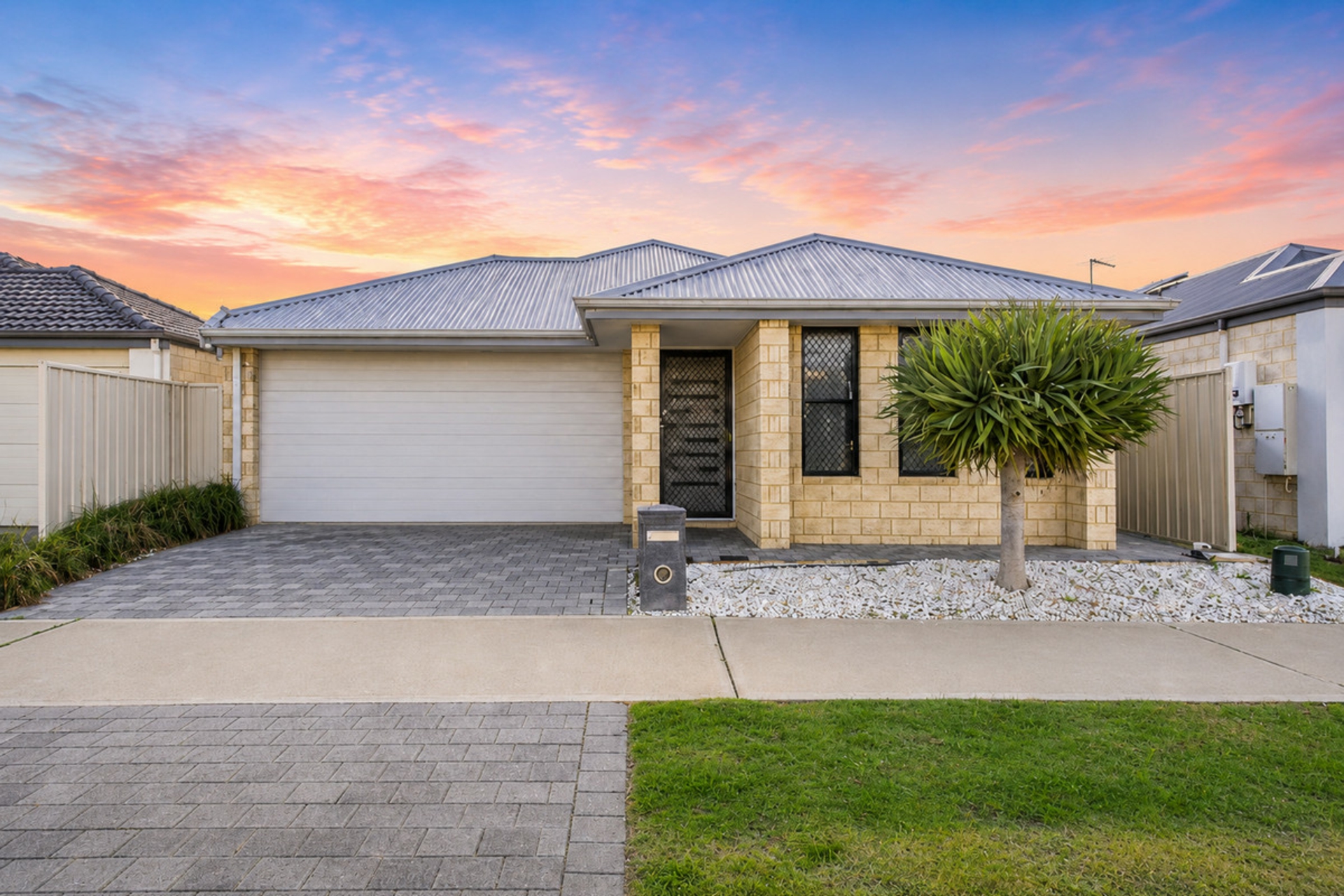 41 Sharperton Meander — photo from LJ Hooker Mandurah