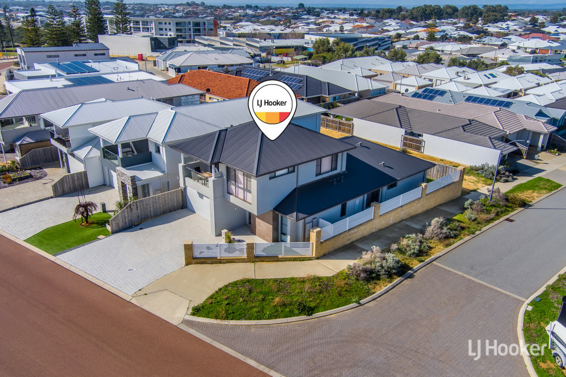 34 Acerosa Boulevard — photo 29 of 30
