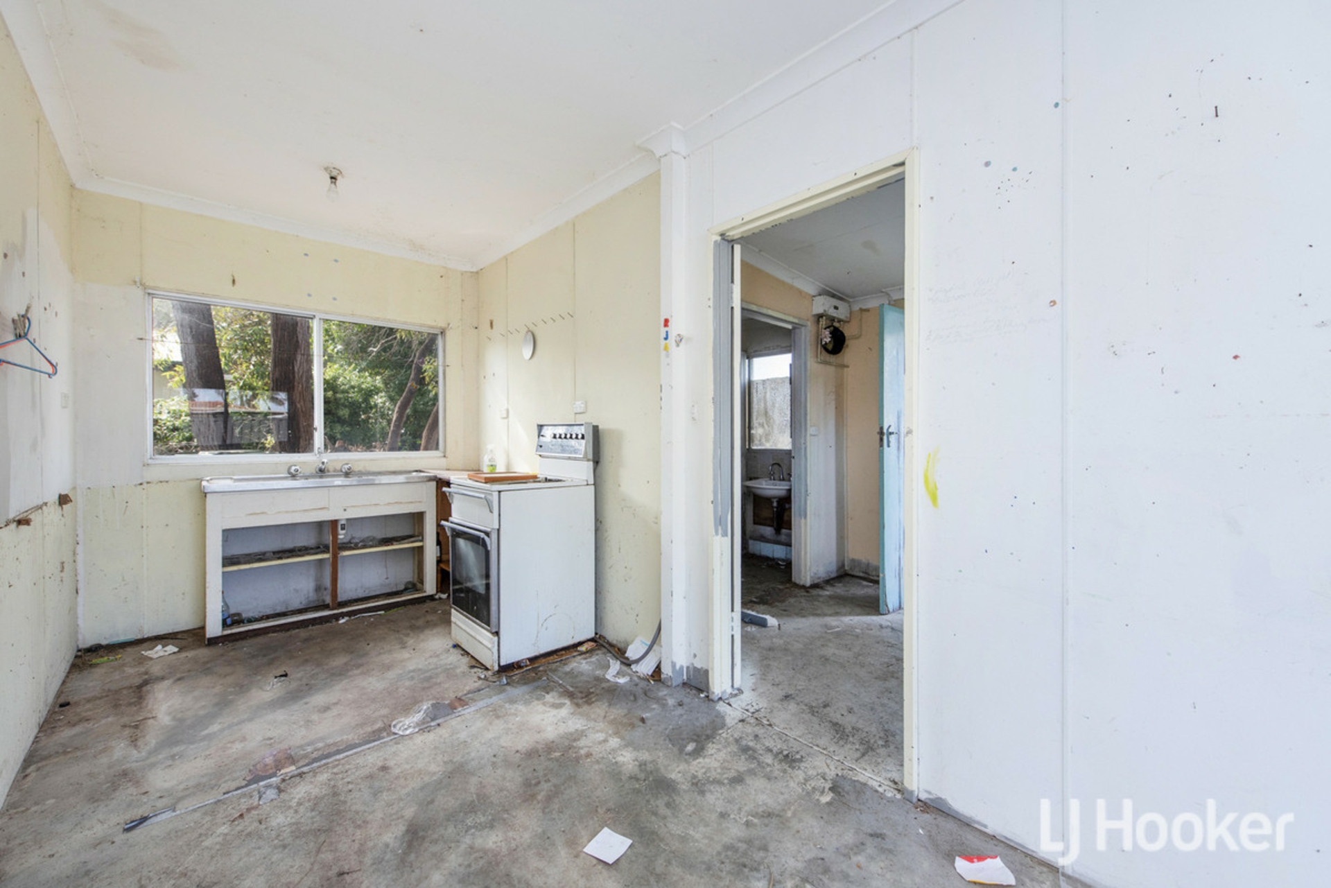 20 Littleton Street — photo 6 of 10