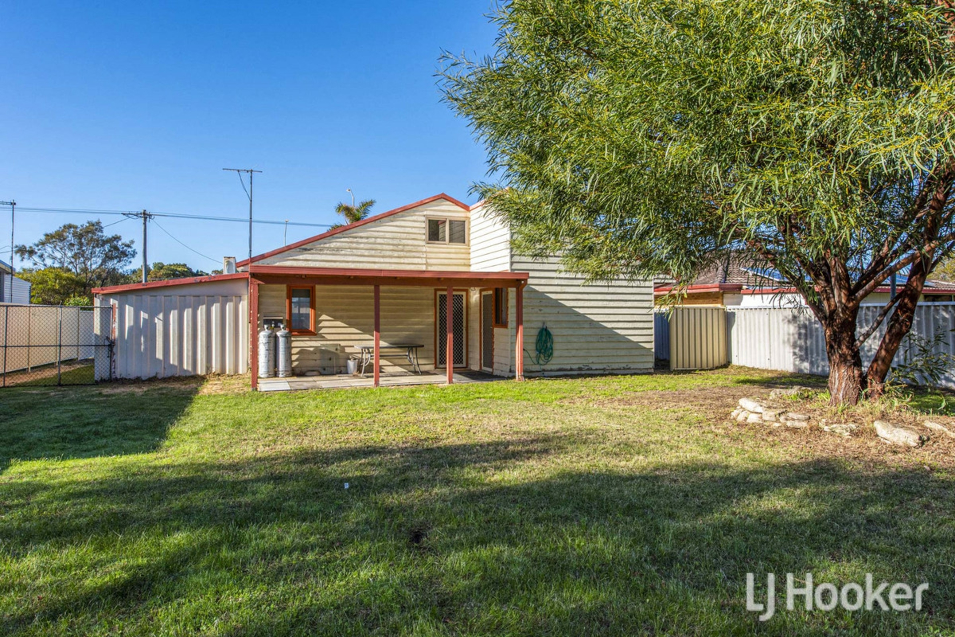 10 Cobblers Street — photo 15 of 20