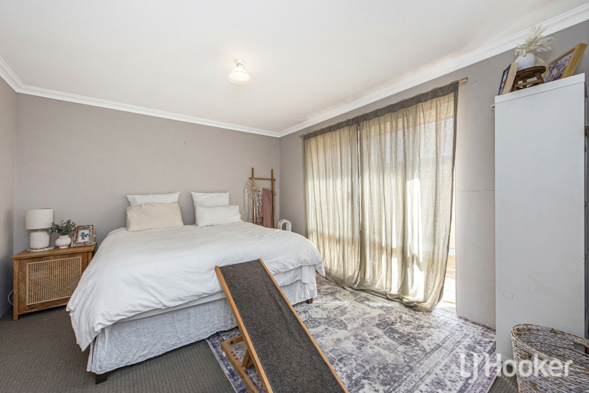 35 Lascelles Circus — photo 12 of 29