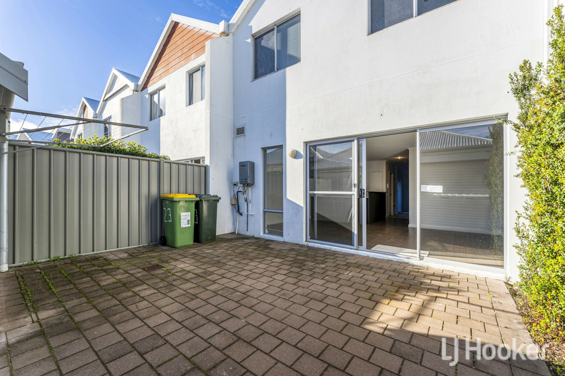 23/5 Bower Drive — photo 8 of 30