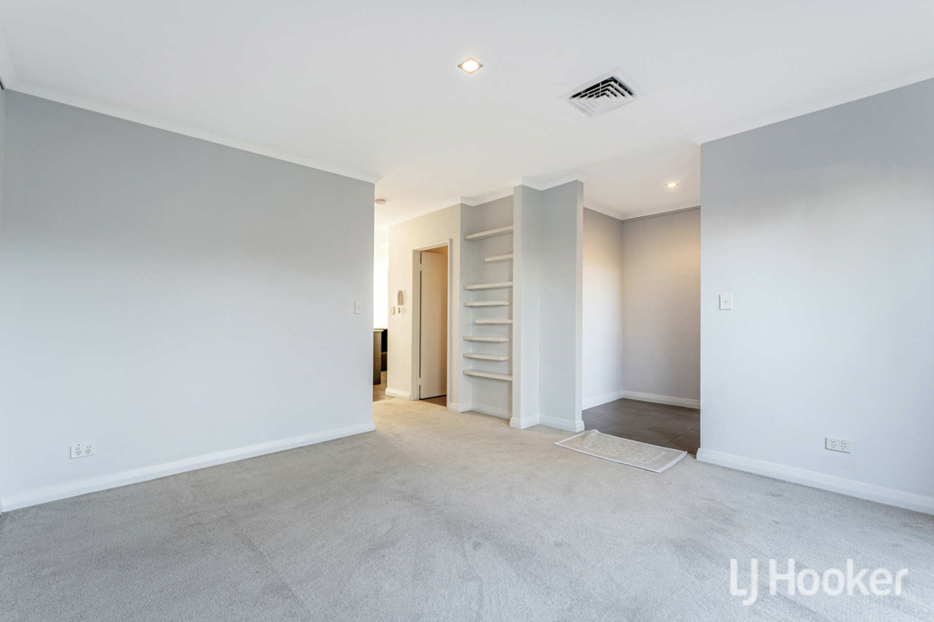 23/5 Bower Drive — photo 14 of 30