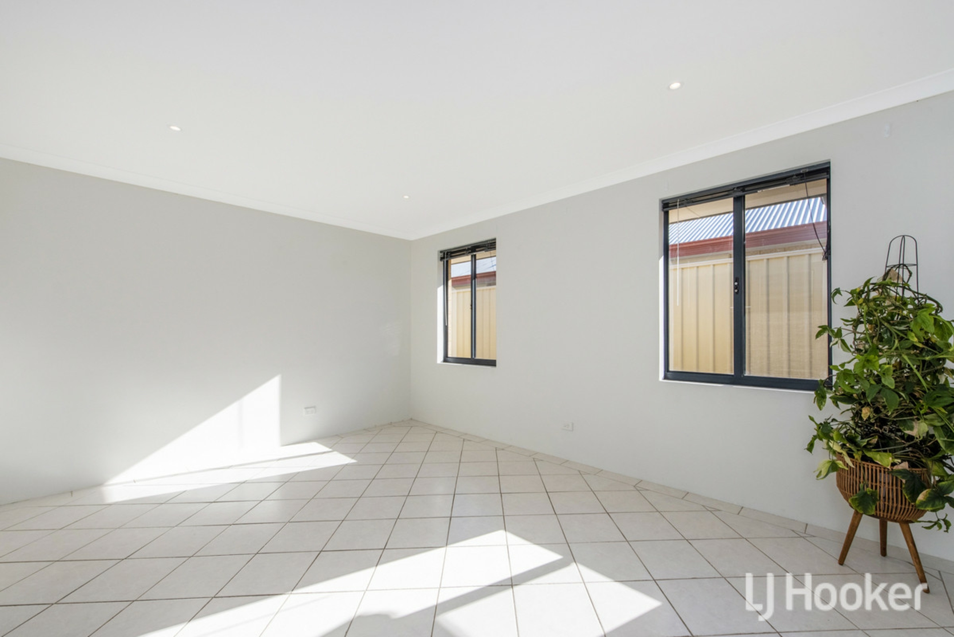 14 Nellie Green — photo 14 of 28