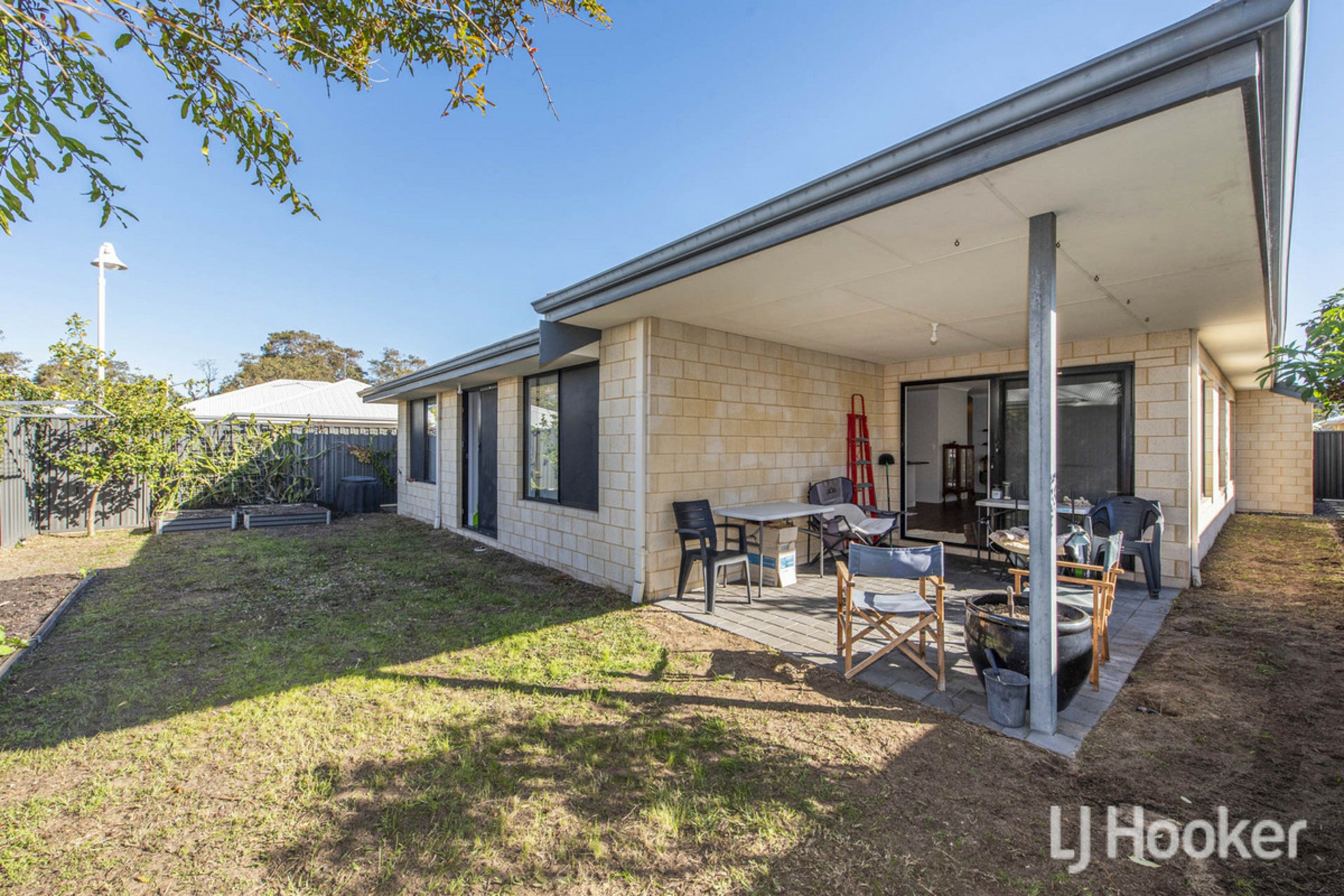 11 Sparrowhawk Way — photo 17 of 18