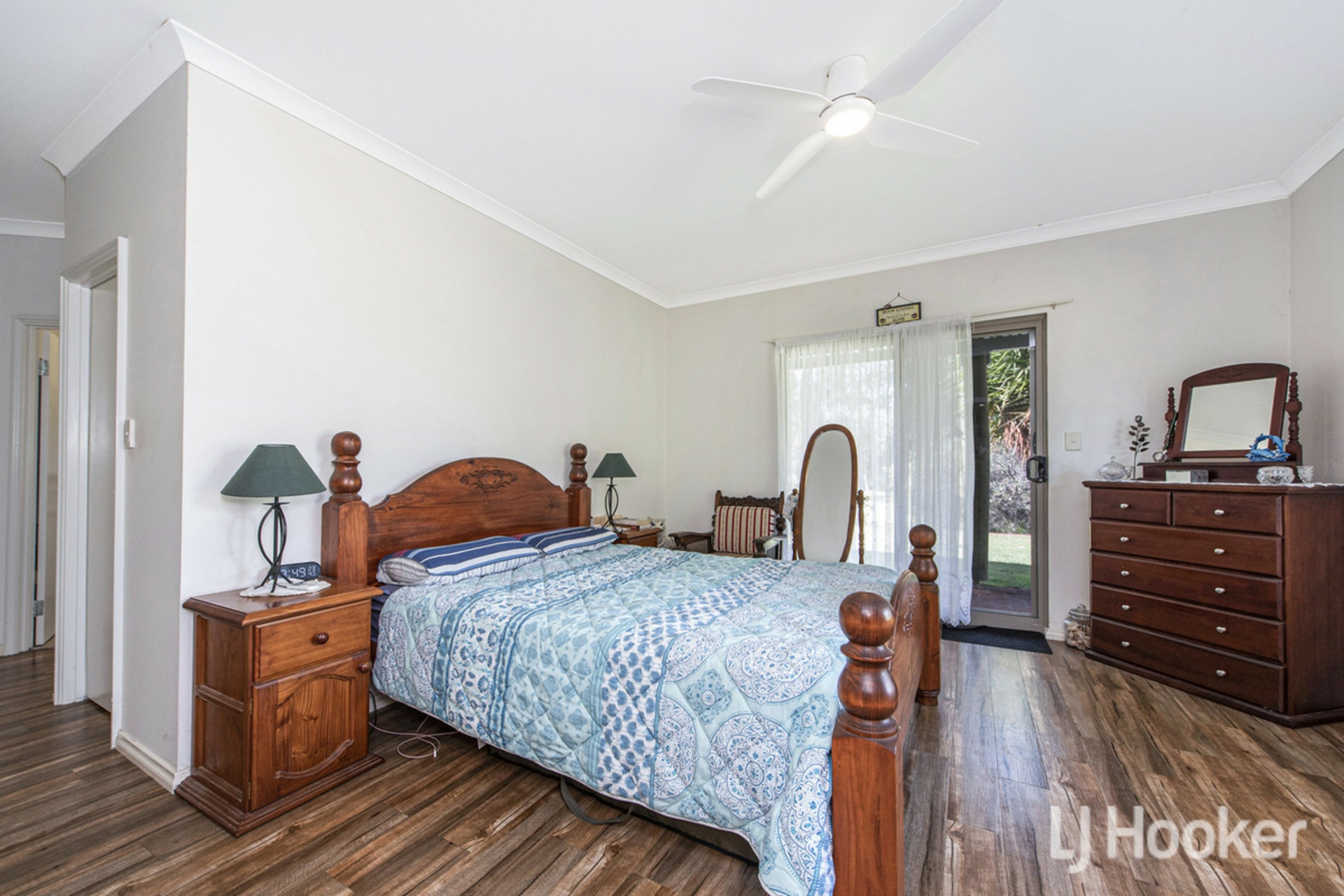 111 Kangaroo Loop — photo 4 of 30