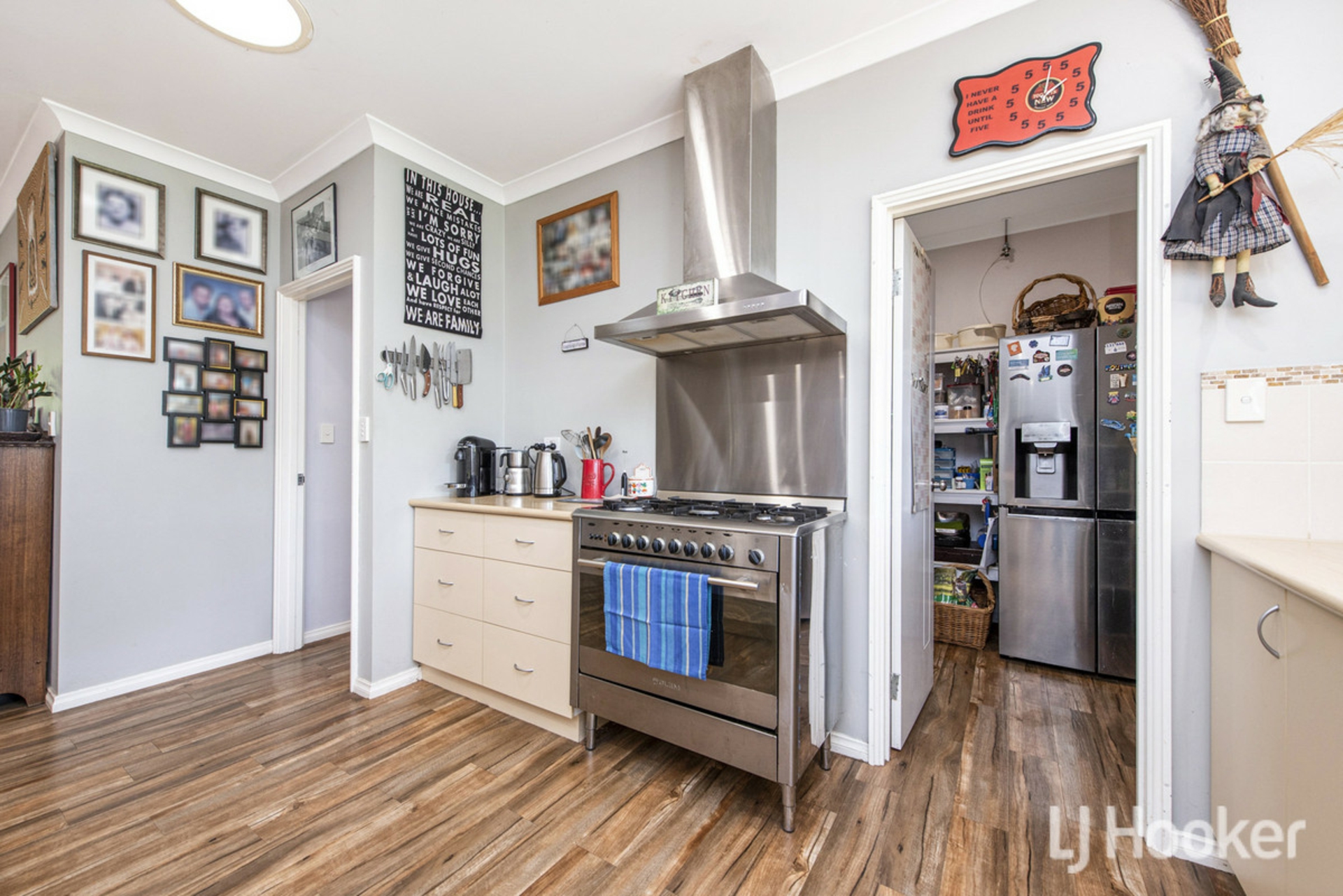 111 Kangaroo Loop — photo 7 of 30