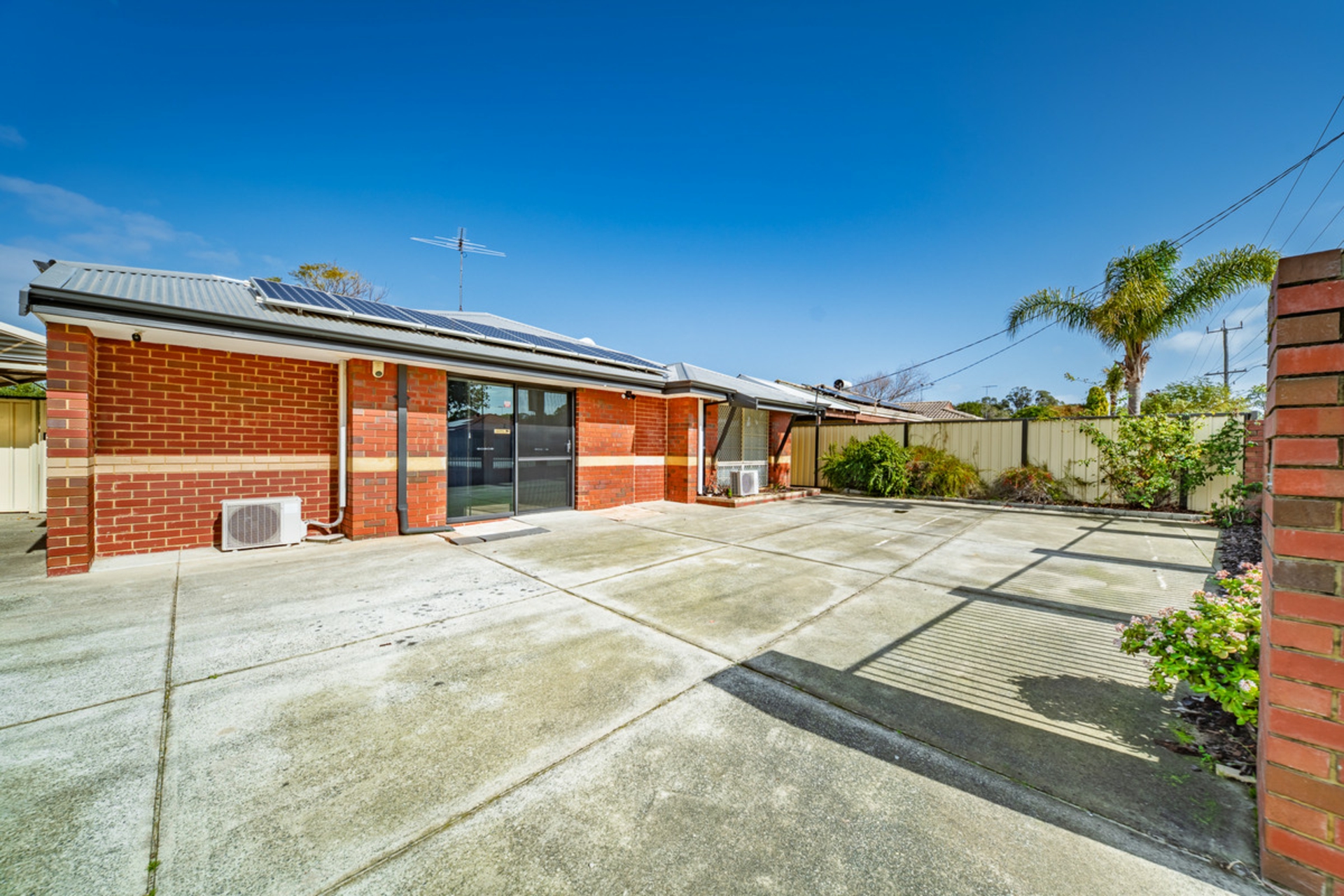 27 Murdoch Drive — photo 26 of 28