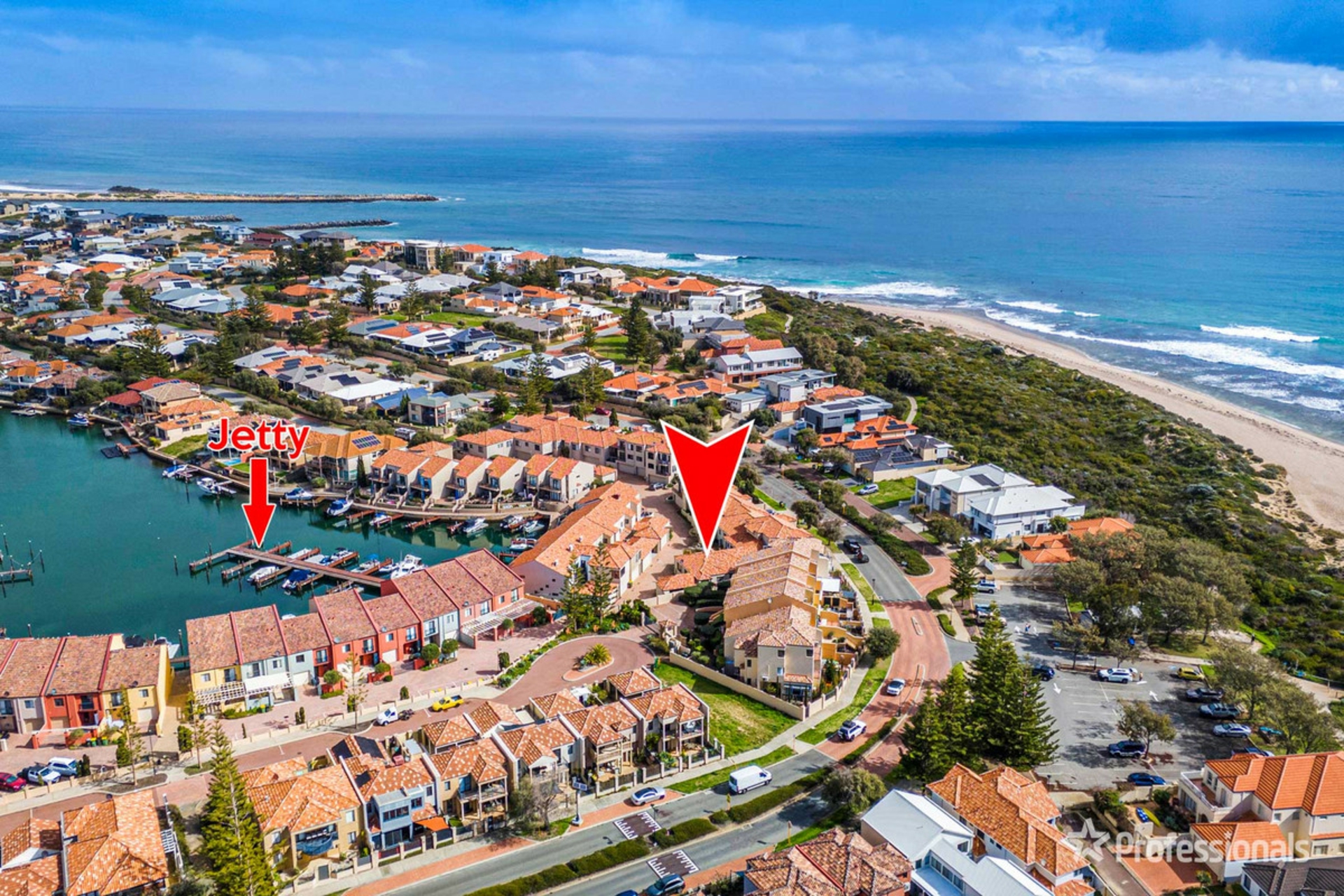 19/69 Westview Parade — photo from LJ Hooker Mandurah
